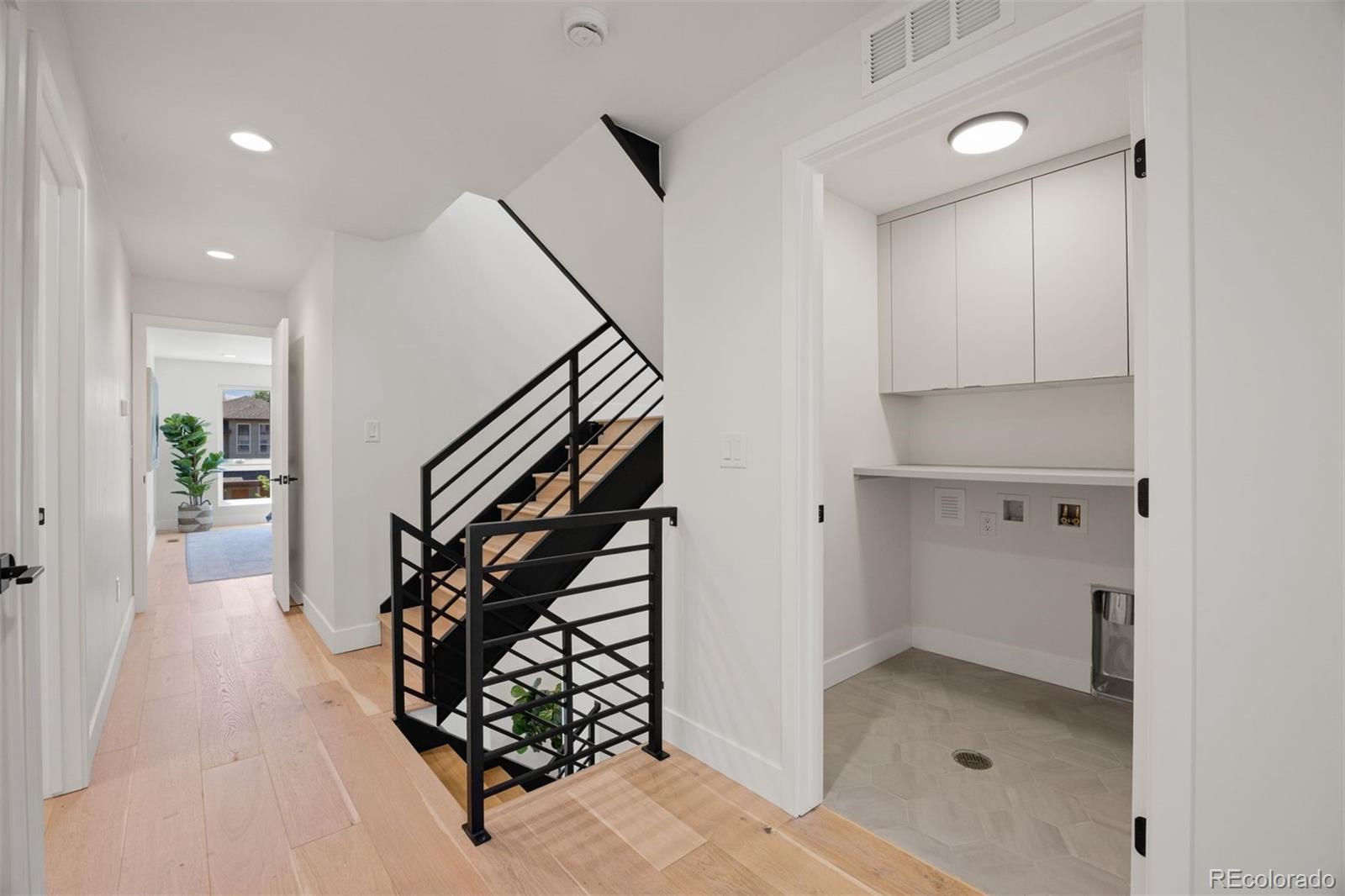MLS Image #20 for 2198 s sherman street,denver, Colorado