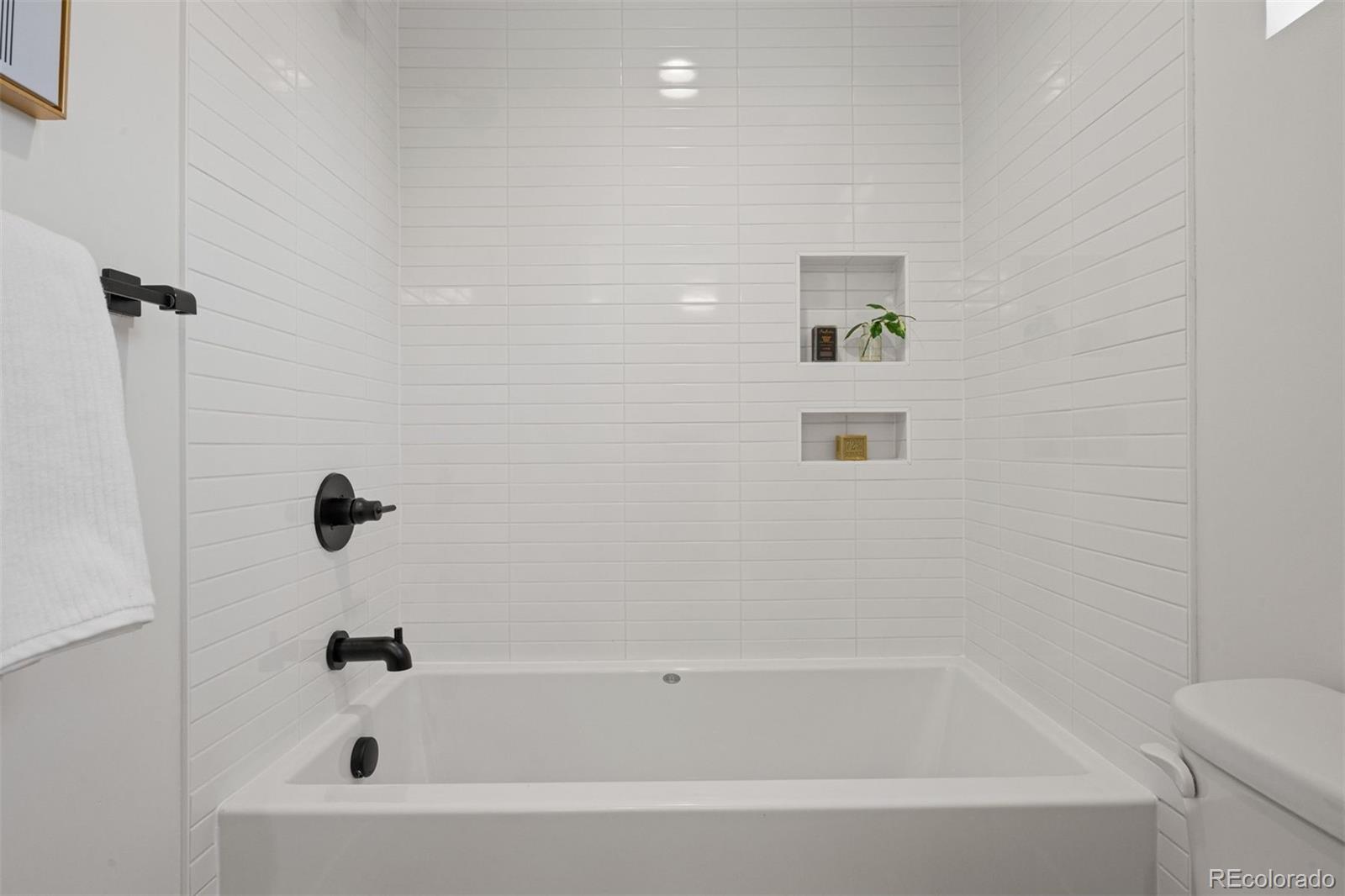 MLS Image #25 for 2198 s sherman street,denver, Colorado