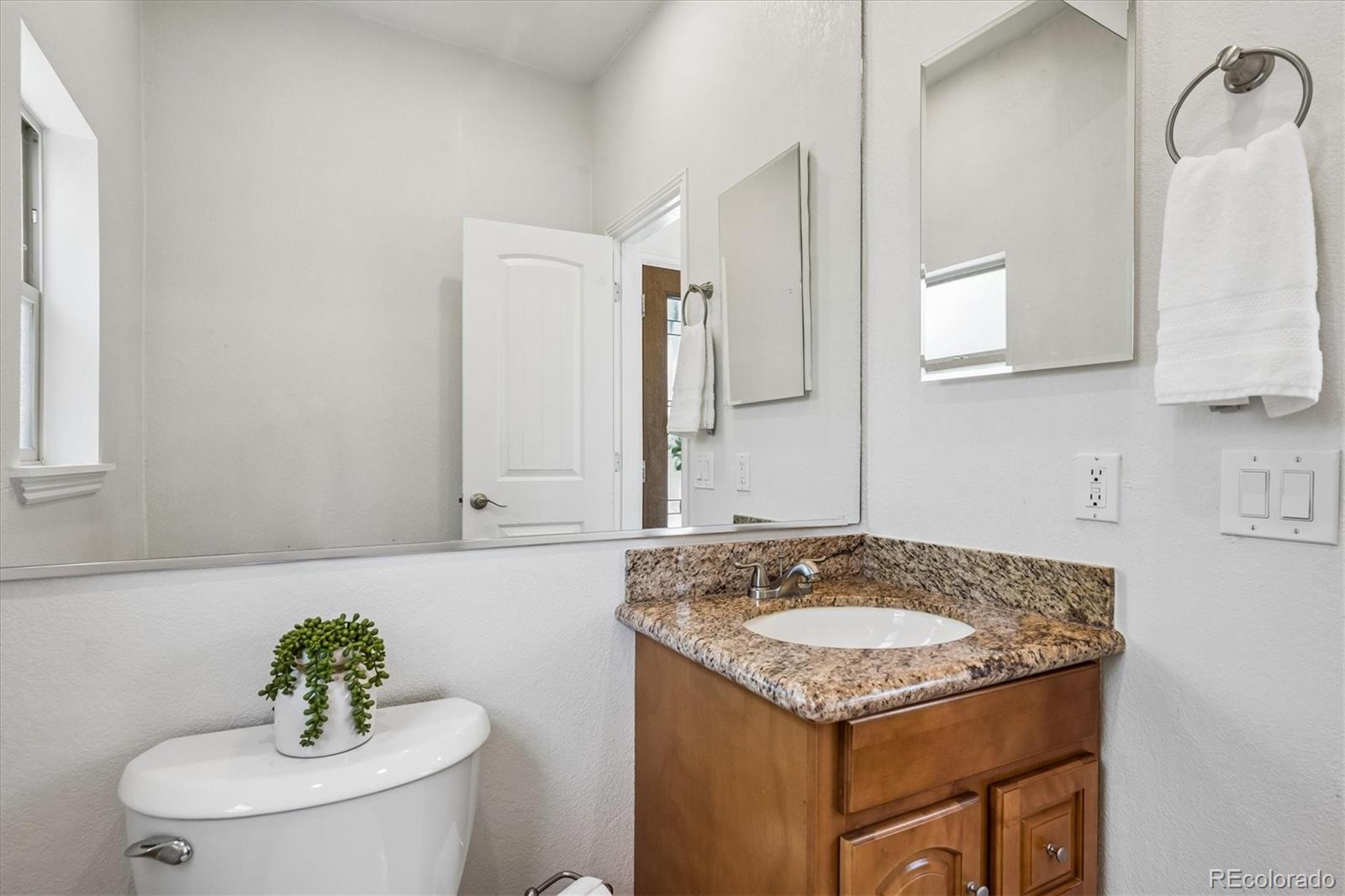 MLS Image #26 for 1725 e 36th avenue,denver, Colorado