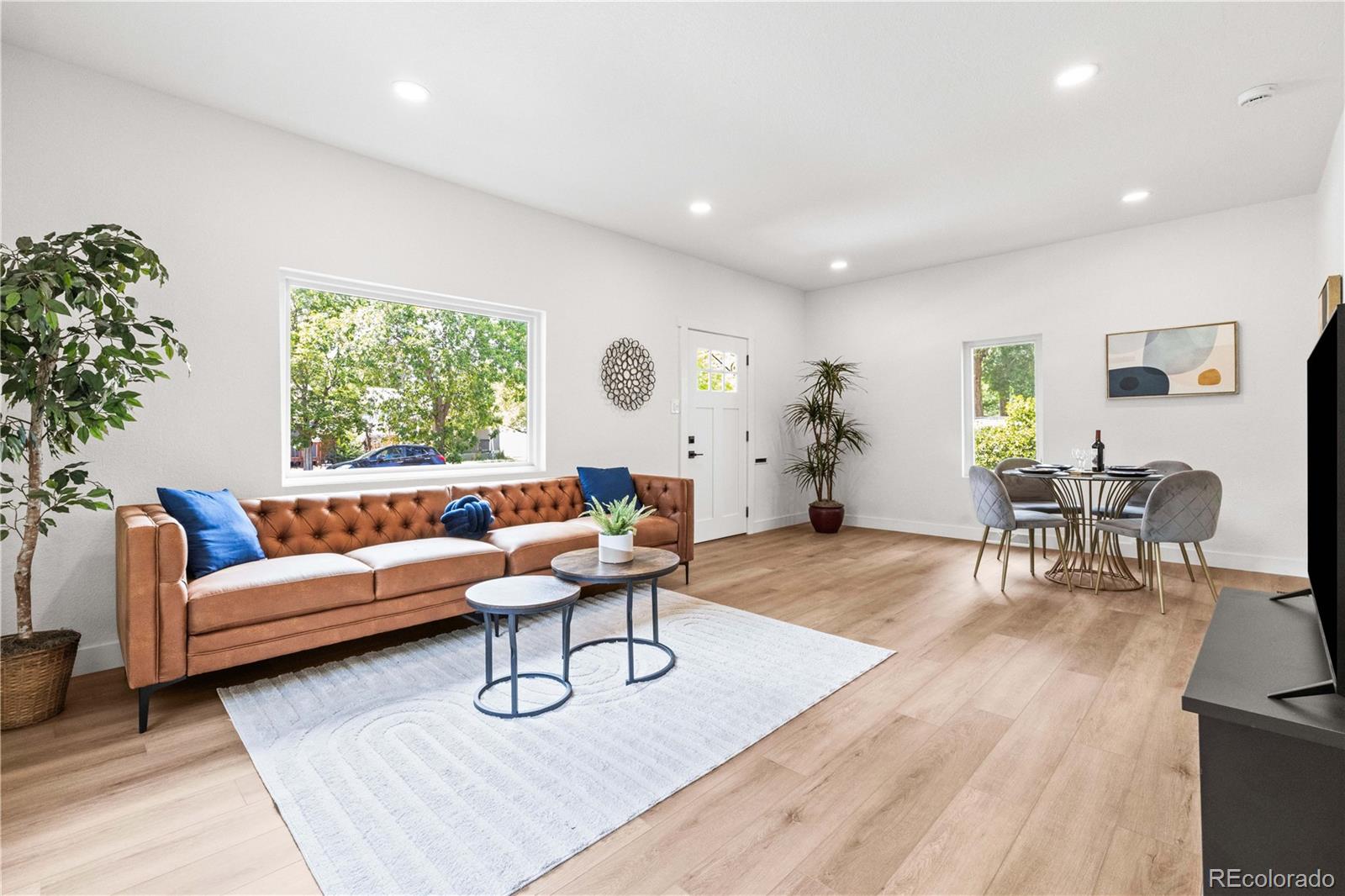 MLS Image #11 for 2336 s franklin street,denver, Colorado