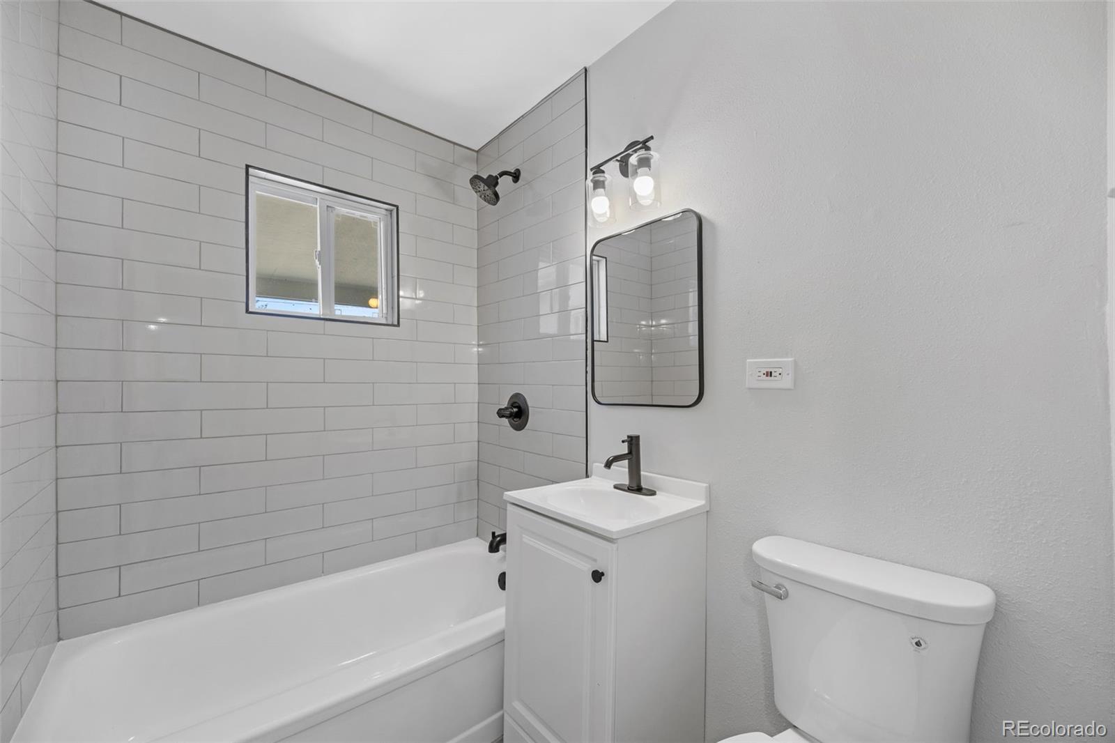 MLS Image #12 for 2355 w hillside avenue,englewood, Colorado