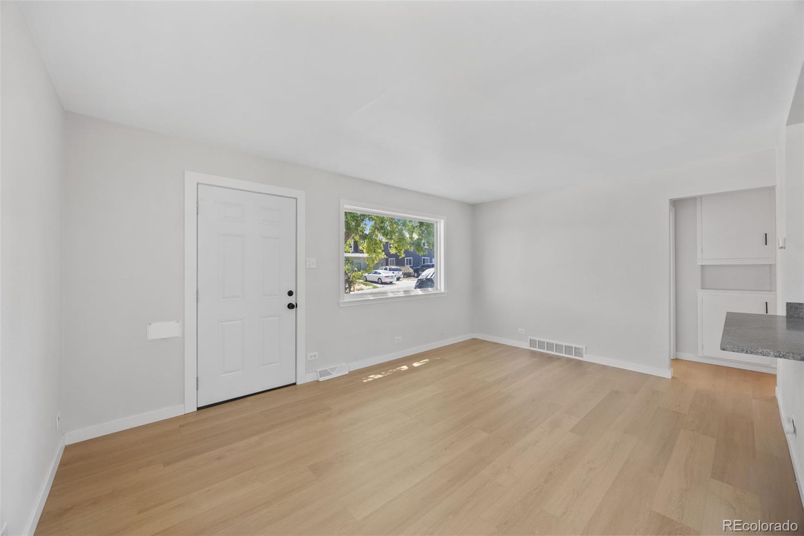 MLS Image #6 for 2355 w hillside avenue,englewood, Colorado