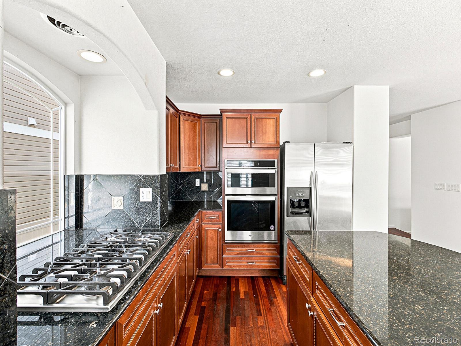 MLS Image #13 for 21438 e 54th avenue,denver, Colorado