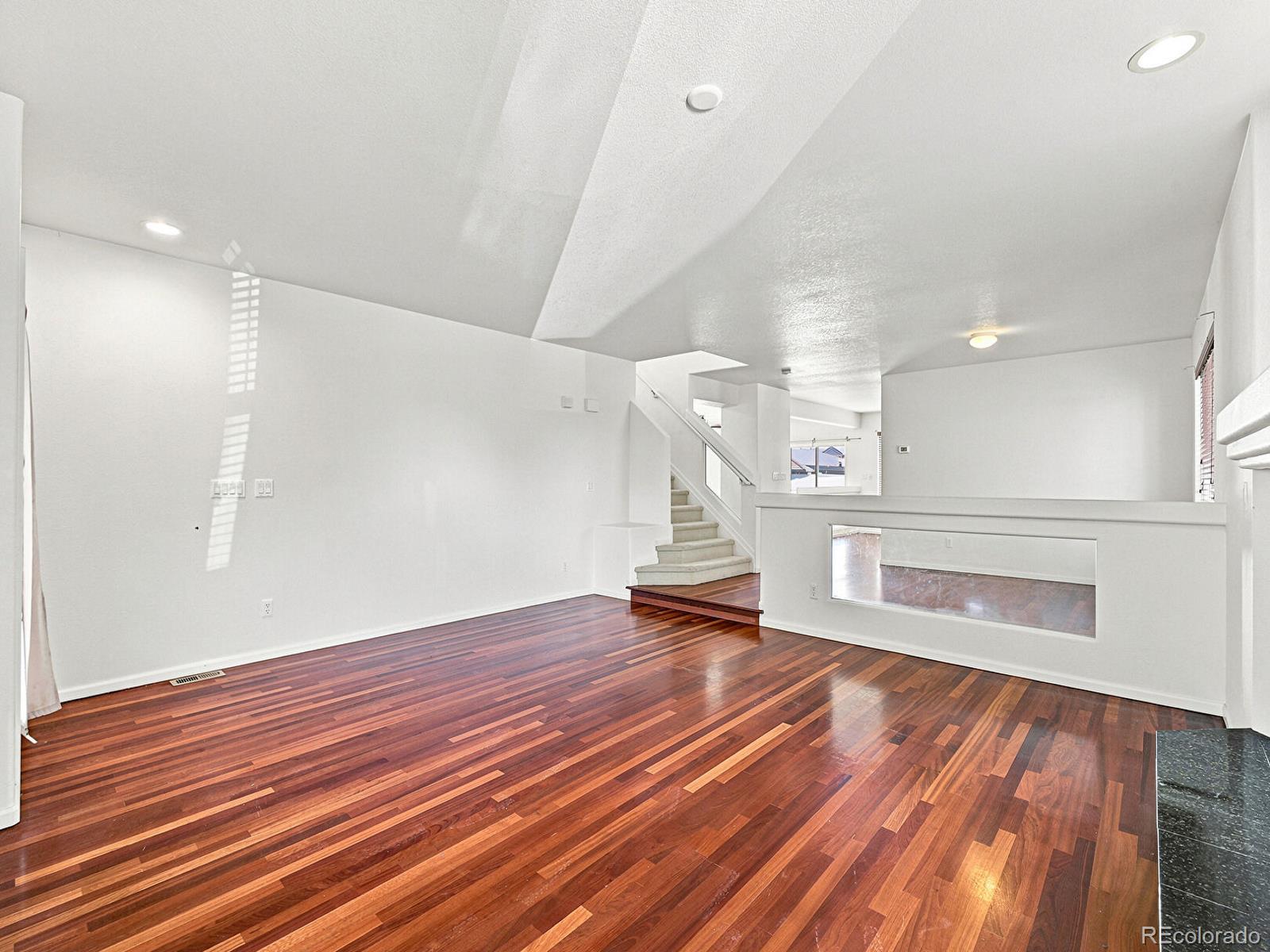 MLS Image #6 for 21438 e 54th avenue,denver, Colorado