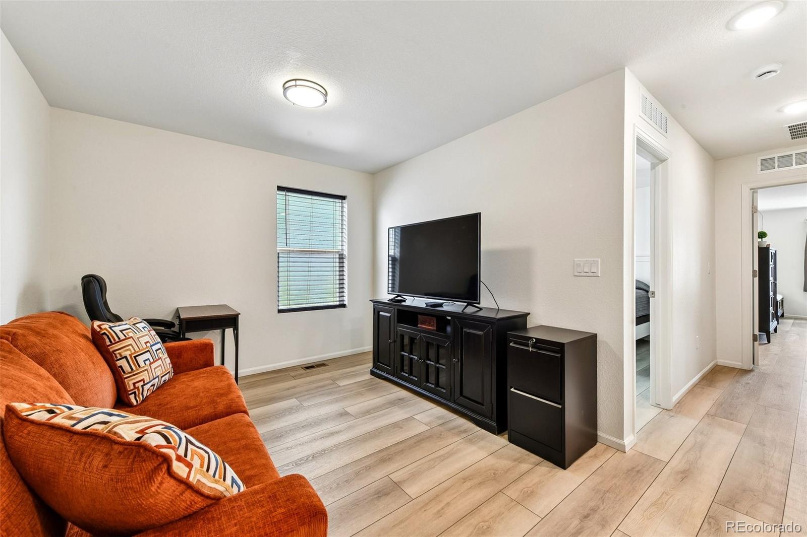 MLS Image #11 for 28840 e 6th place,watkins, Colorado
