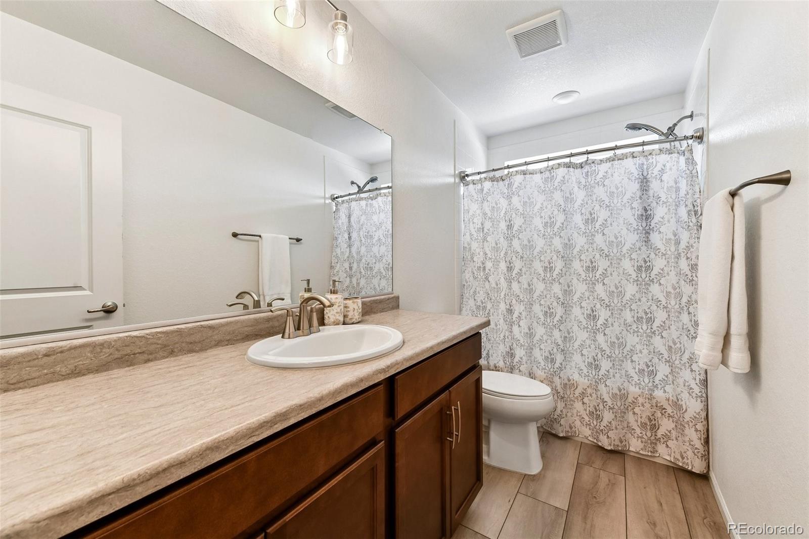 MLS Image #17 for 28840 e 6th place,watkins, Colorado