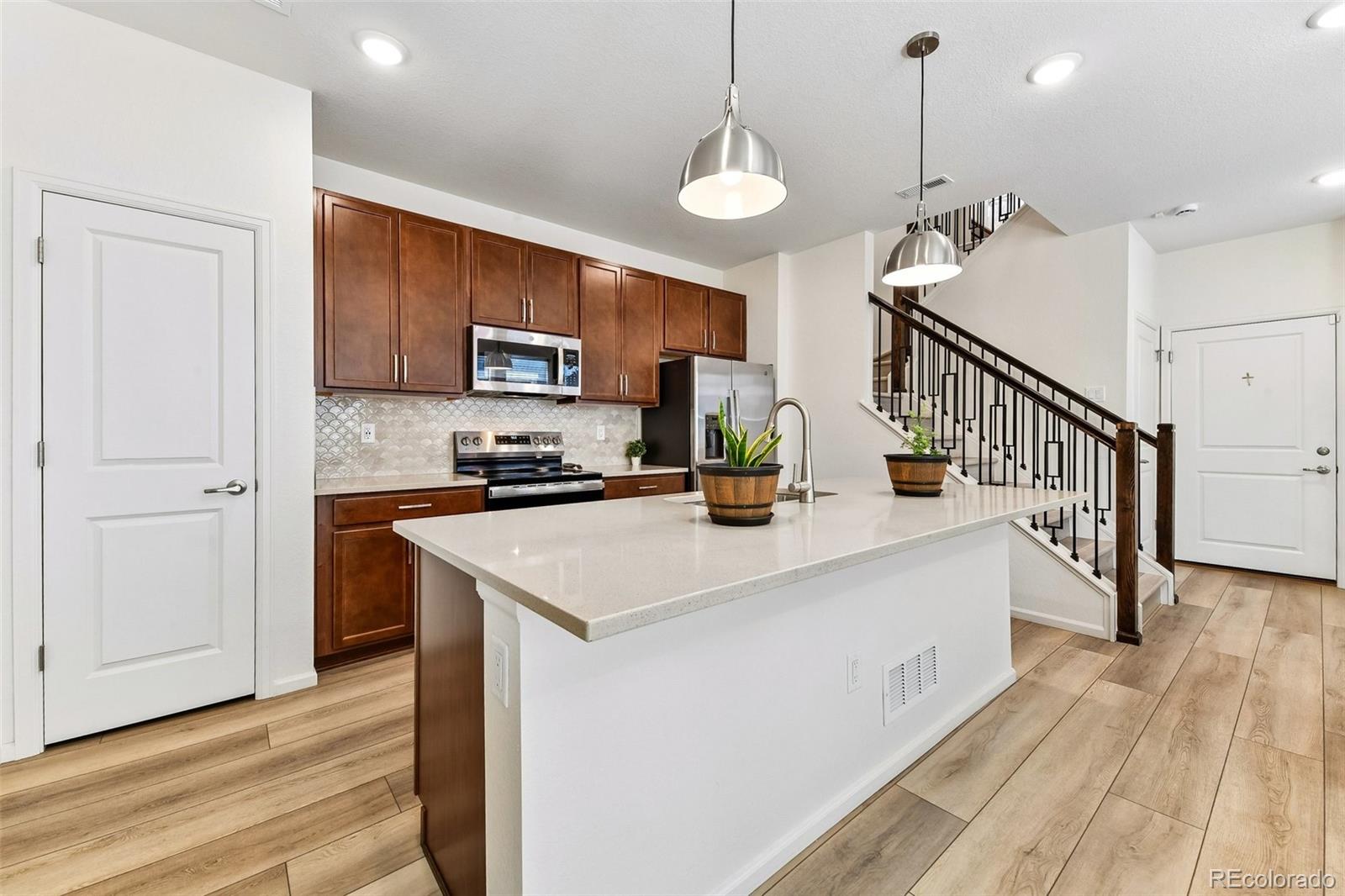 MLS Image #4 for 28840 e 6th place,watkins, Colorado