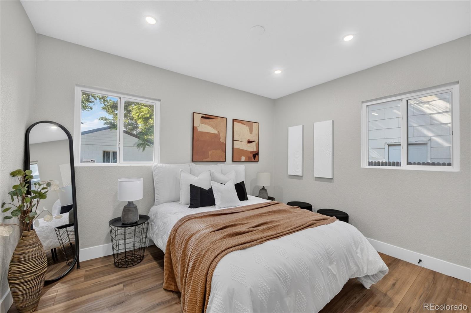 MLS Image #14 for 1235  valentia street,denver, Colorado