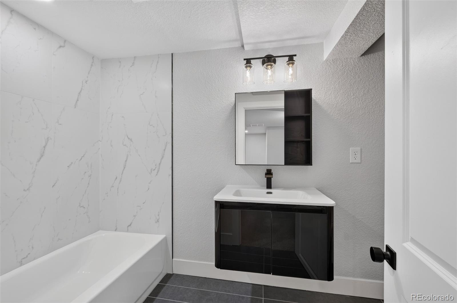 MLS Image #23 for 1235  valentia street,denver, Colorado
