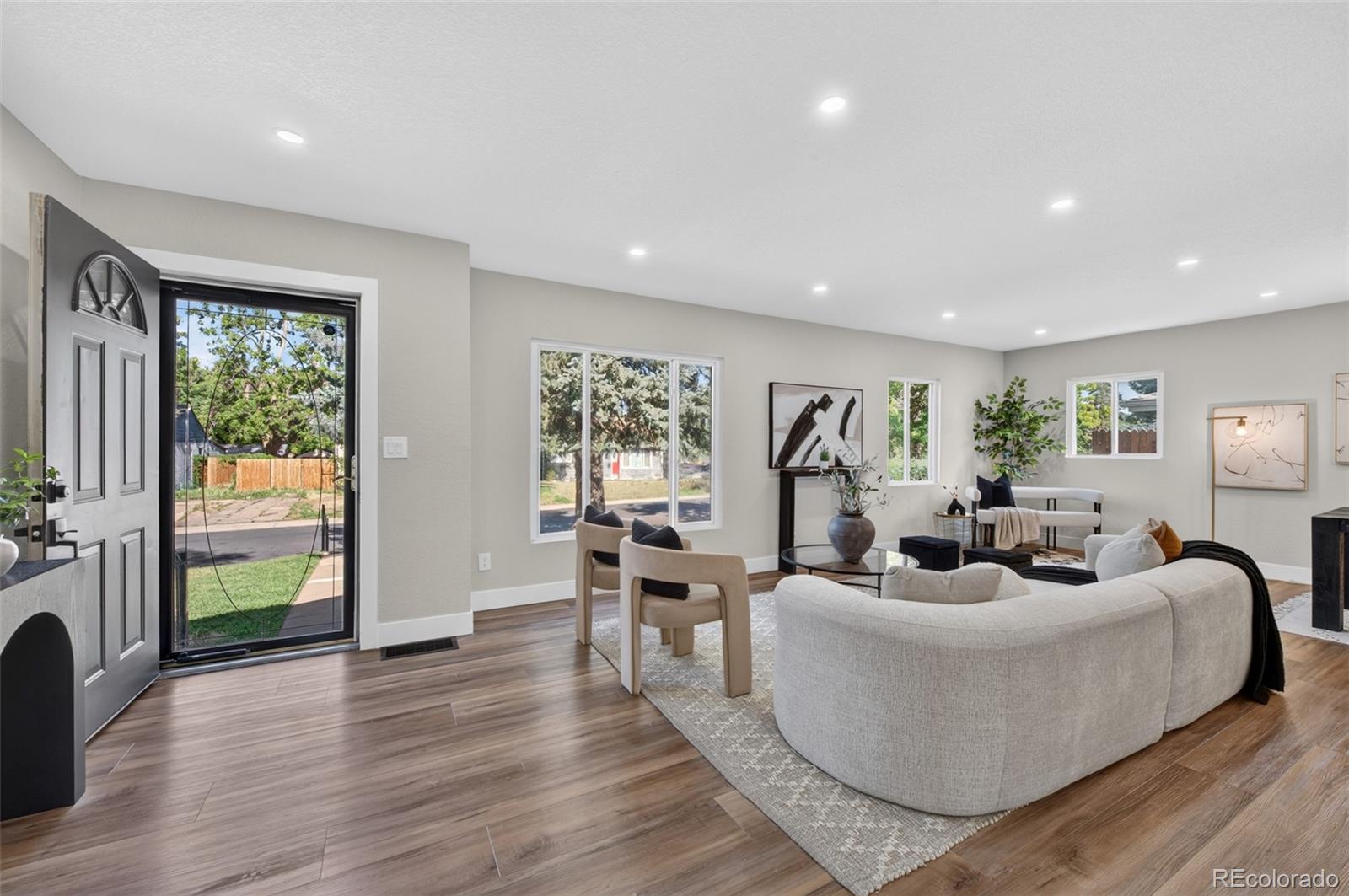 MLS Image #9 for 1235  valentia street,denver, Colorado