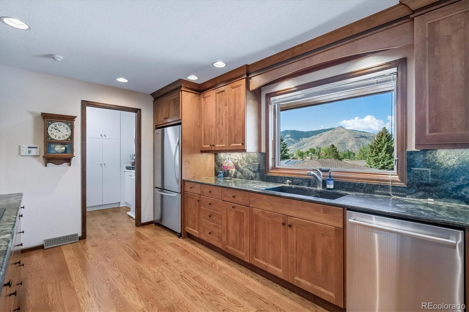 MLS Image #14 for 621  partridge circle,golden, Colorado