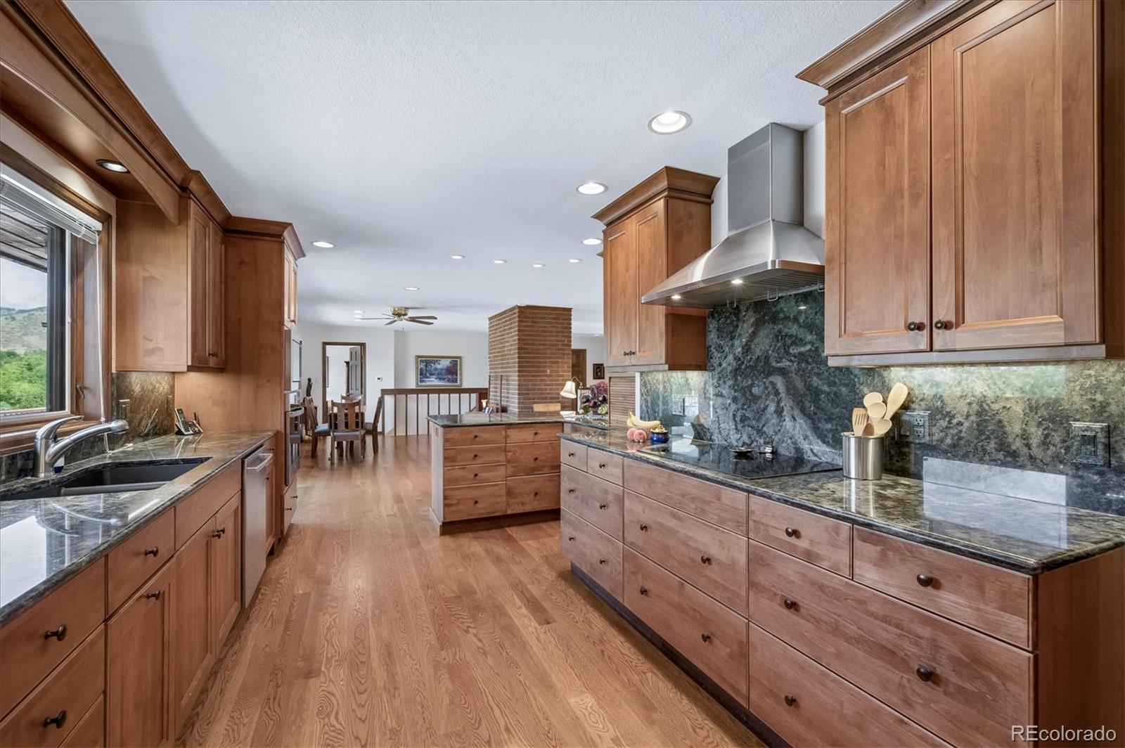 MLS Image #16 for 621  partridge circle,golden, Colorado