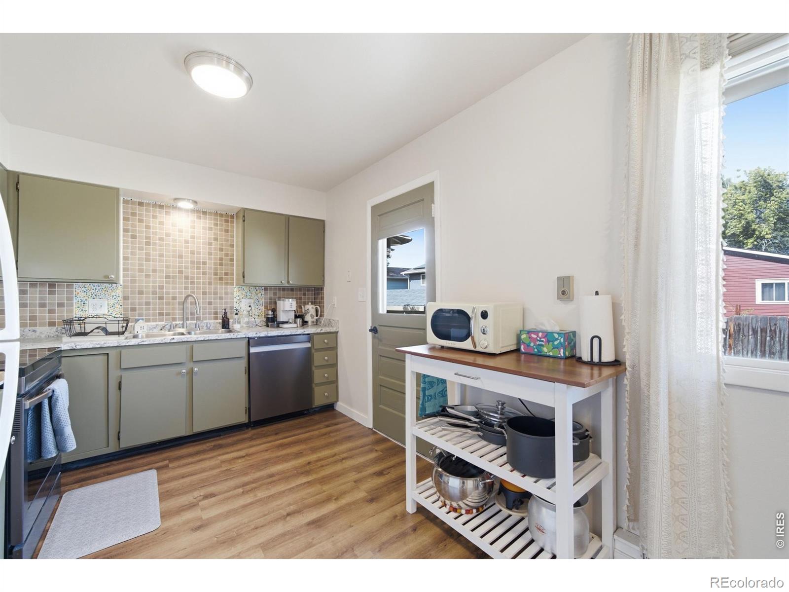MLS Image #5 for 8204  taylor court,fort collins, Colorado