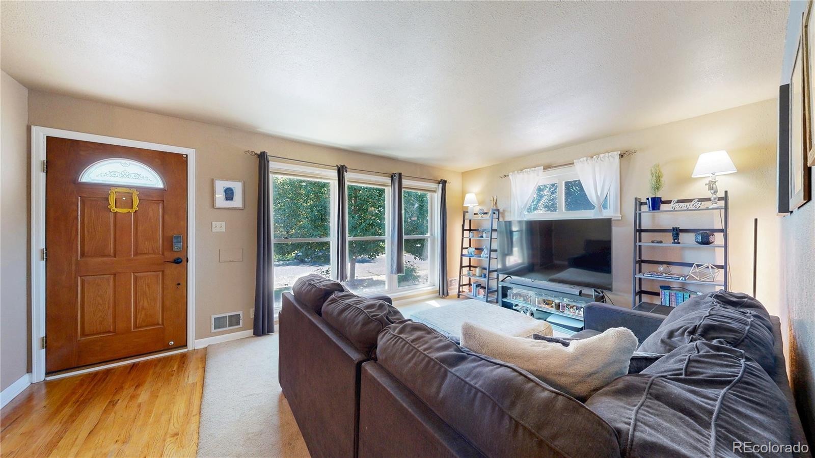 MLS Image #6 for 11061  emerson street,northglenn, Colorado