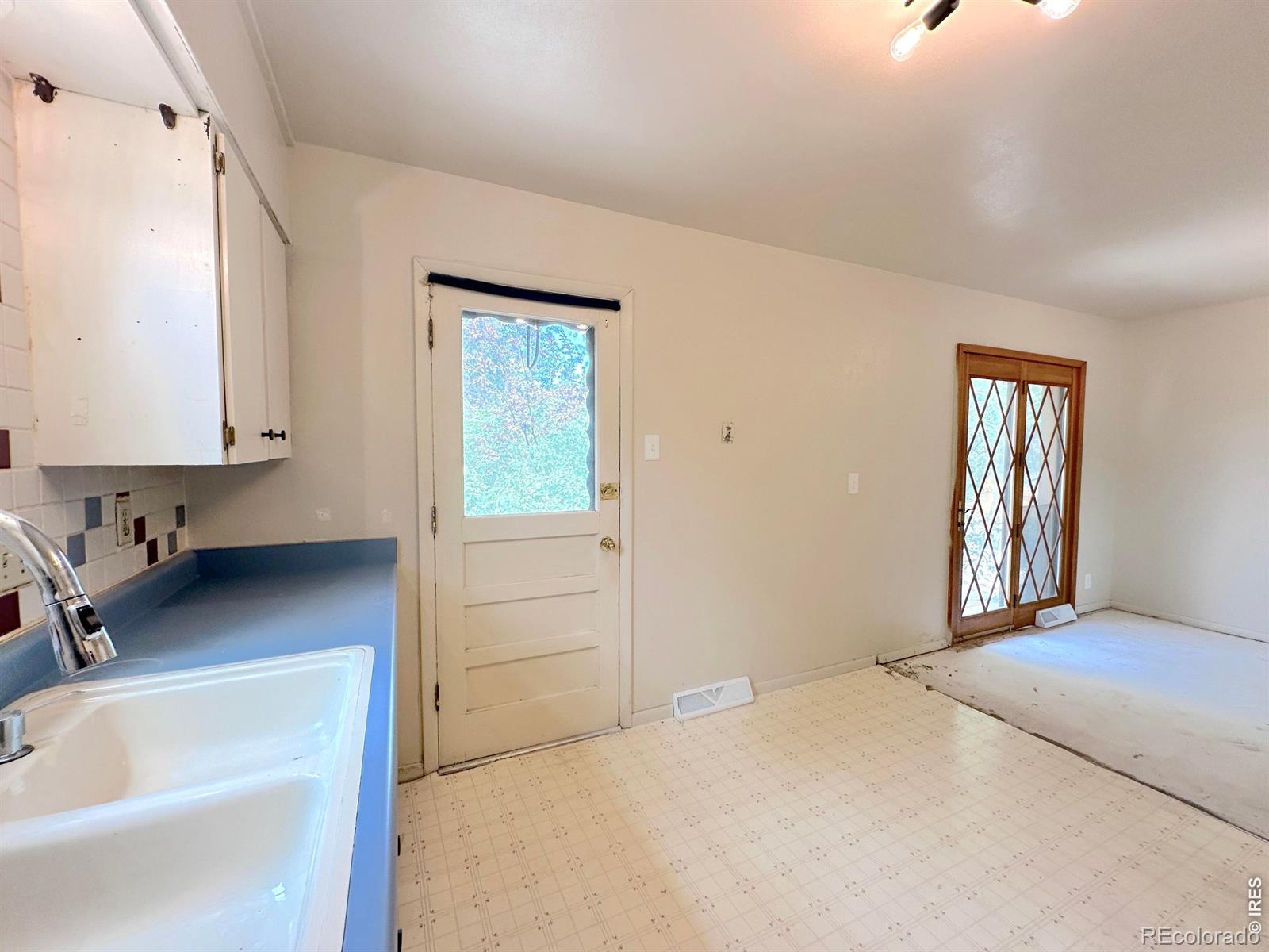 MLS Image #15 for 12597 w maryland place,lakewood, Colorado
