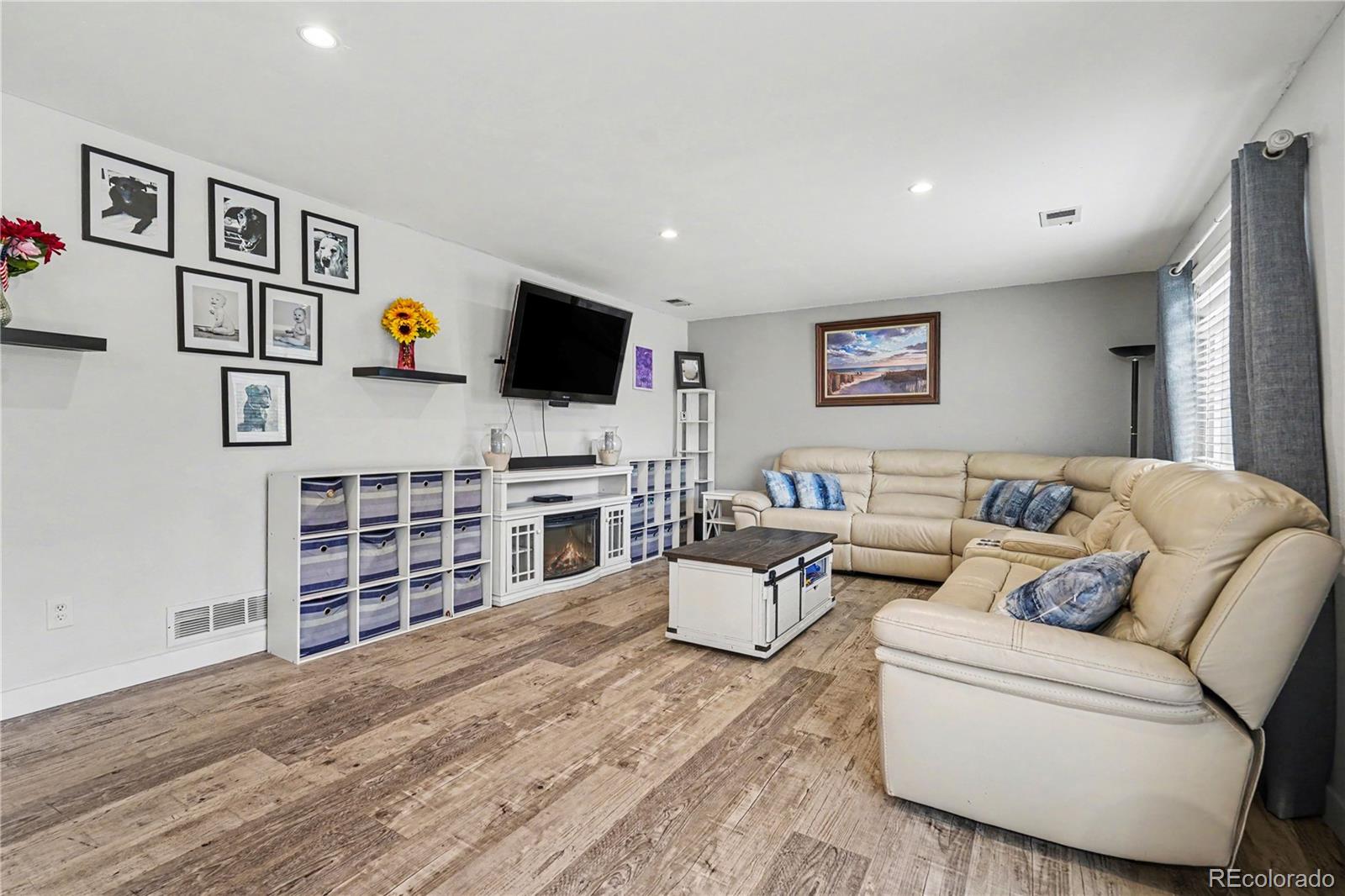 MLS Image #13 for 5580 w 74th avenue,arvada, Colorado