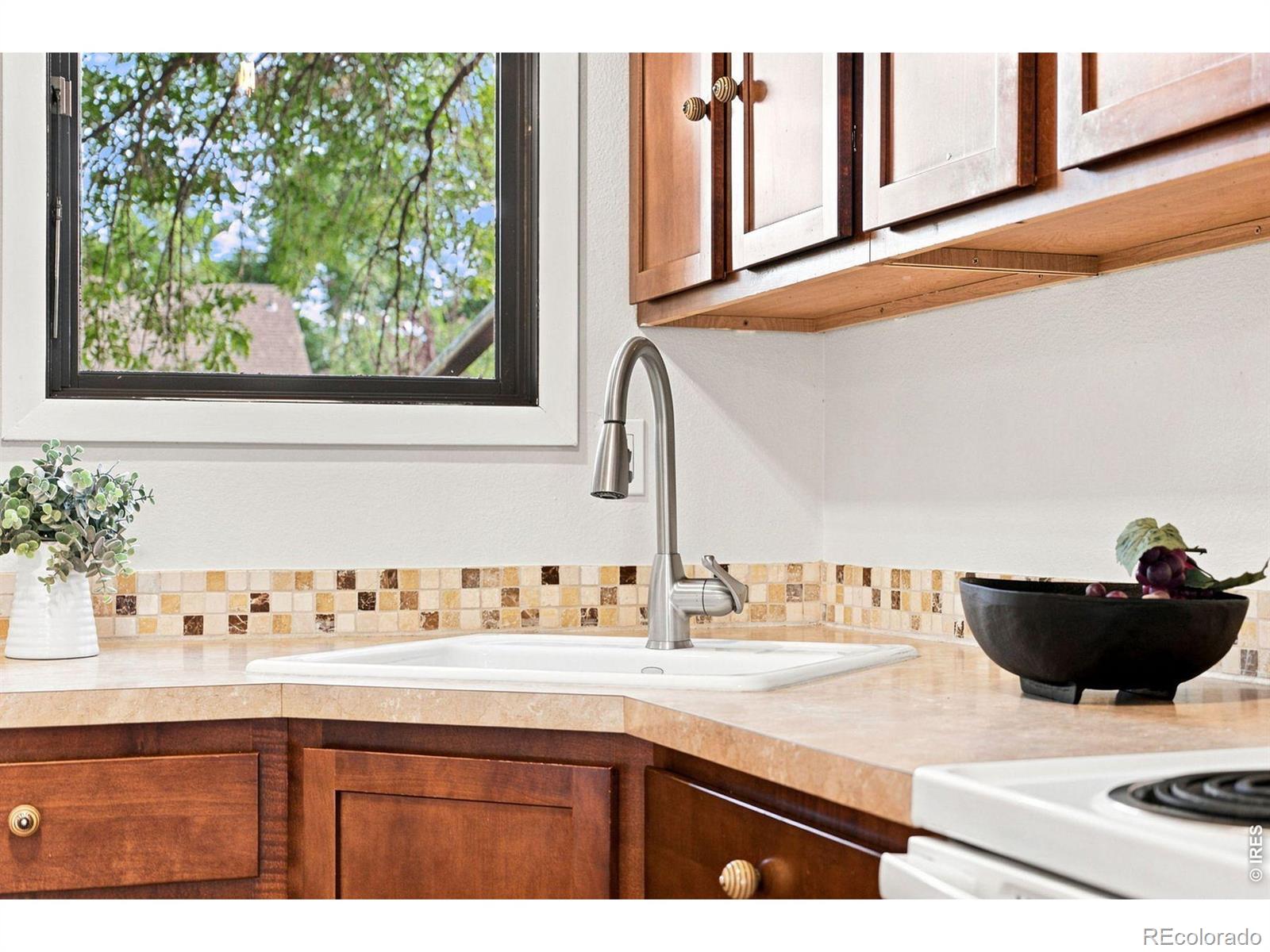 MLS Image #8 for 3024  ross drive,fort collins, Colorado