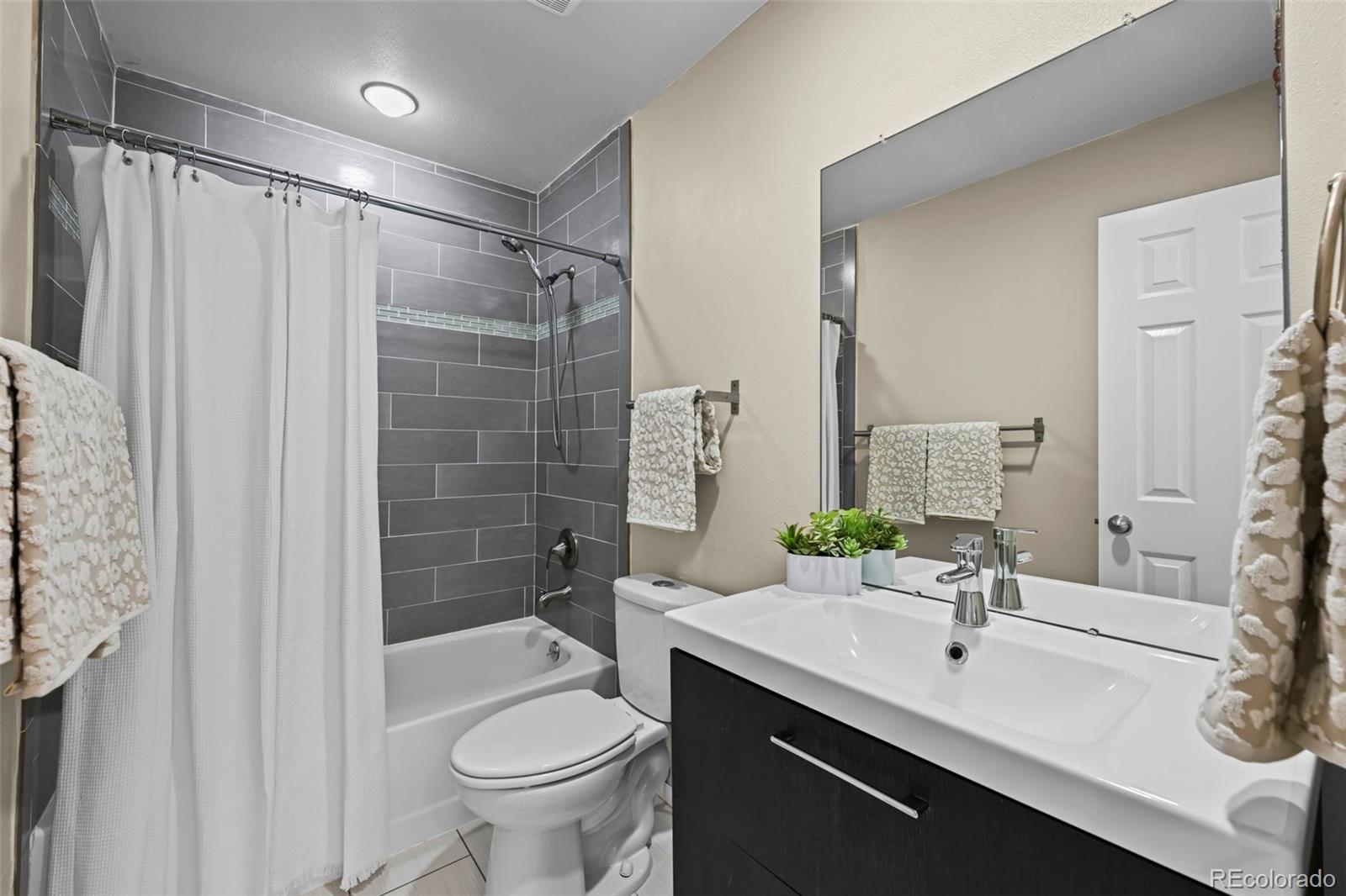 MLS Image #22 for 1096  falcon court,louisville, Colorado