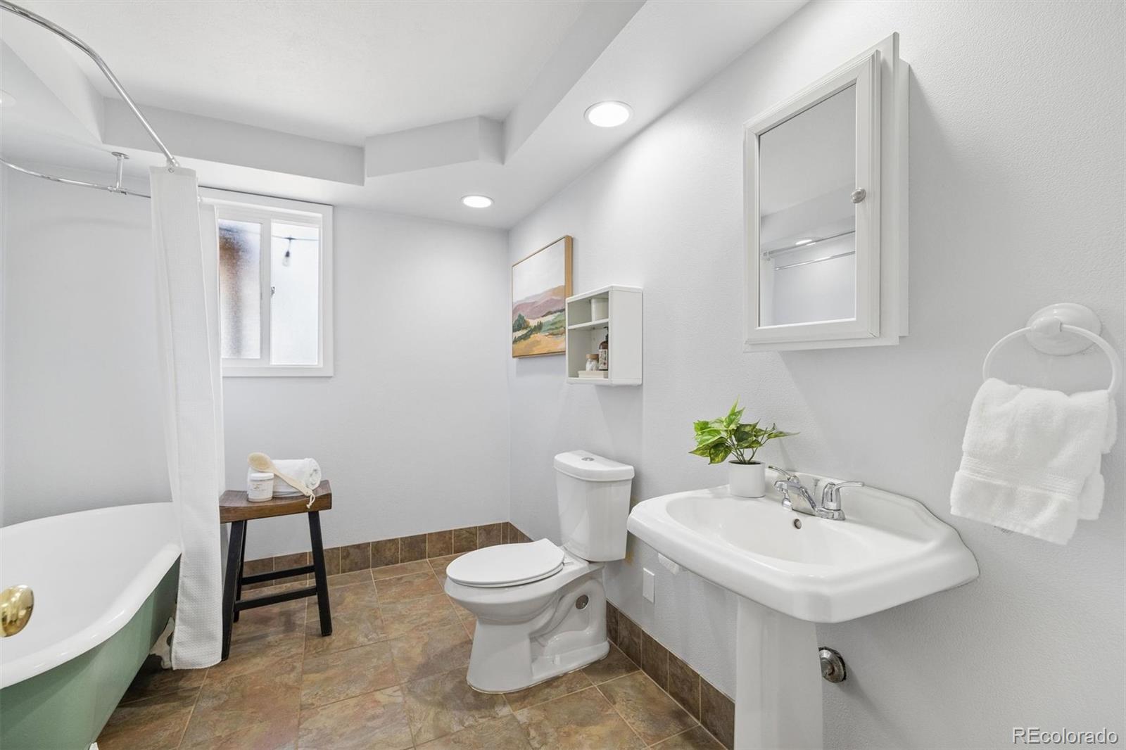 MLS Image #14 for 8074 s estes court,littleton, Colorado