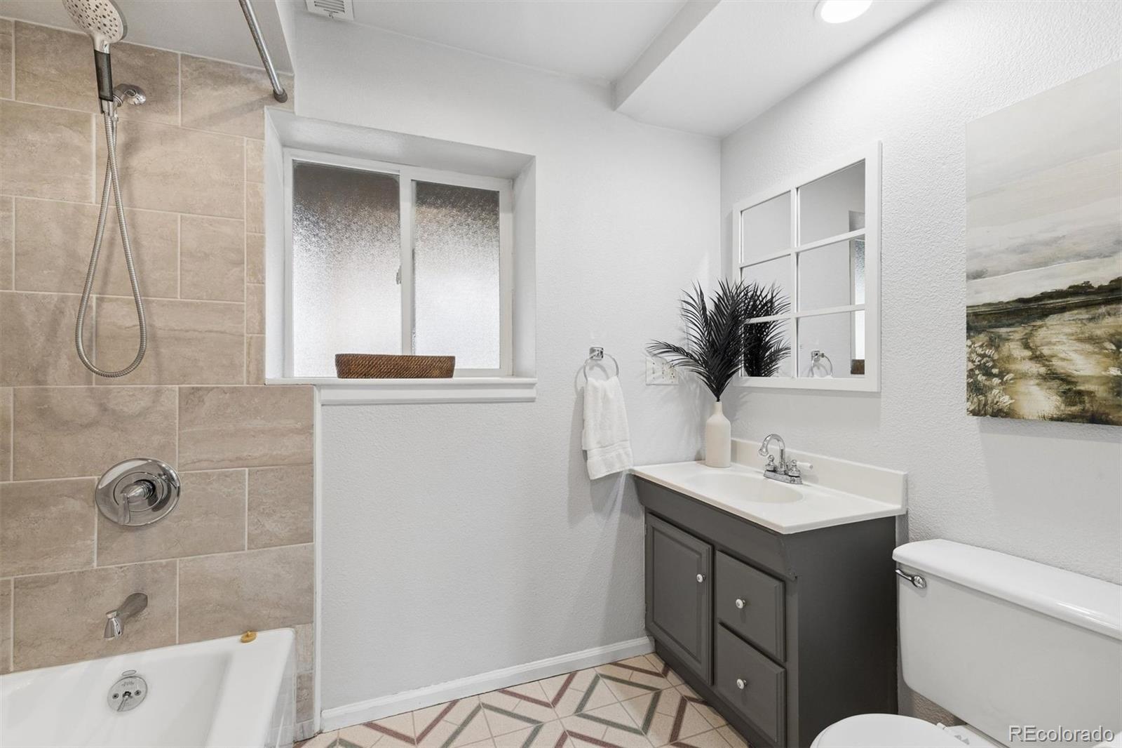 MLS Image #21 for 8074 s estes court,littleton, Colorado