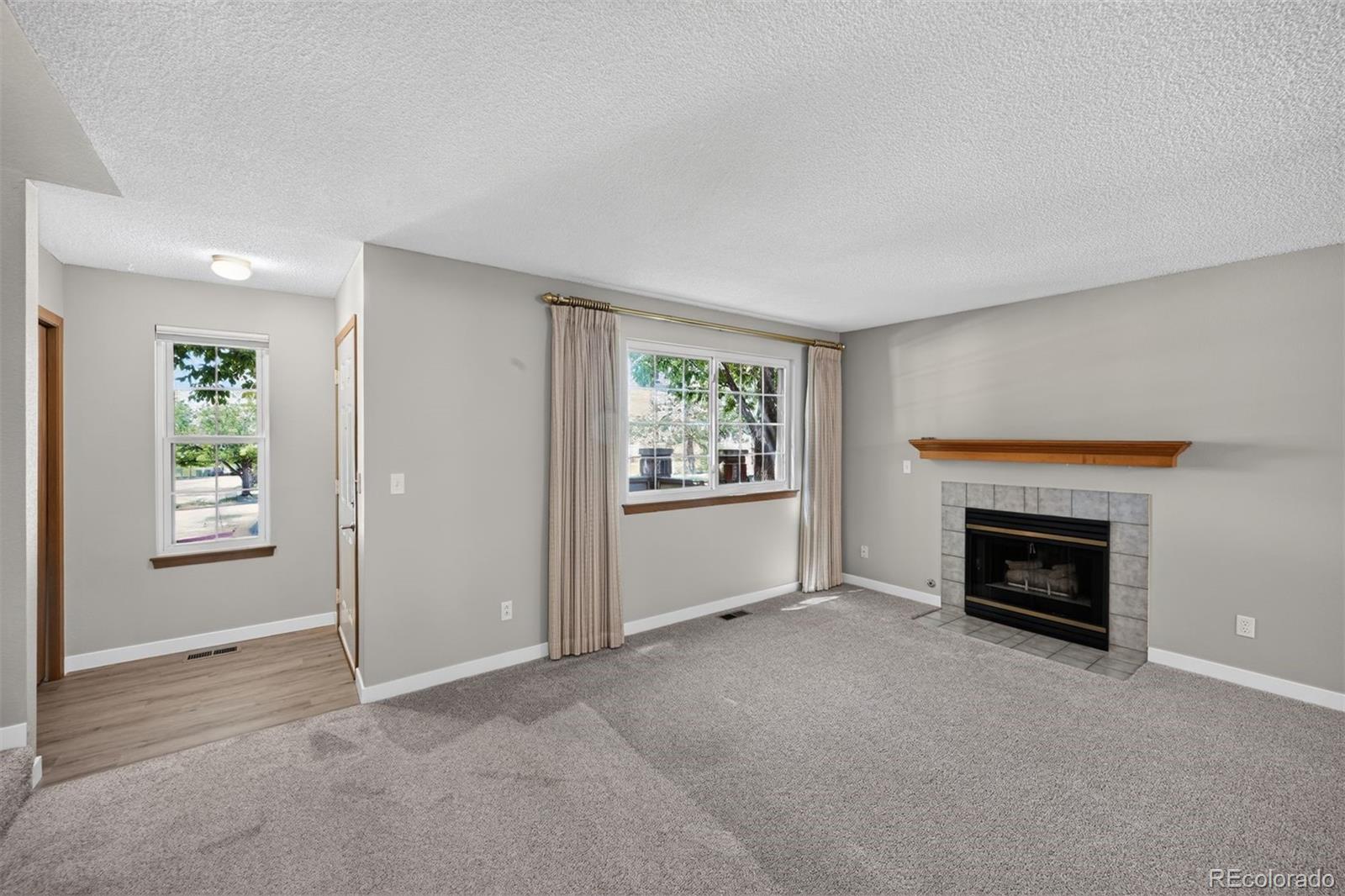 MLS Image #4 for 9147 w cedar drive b,lakewood, Colorado