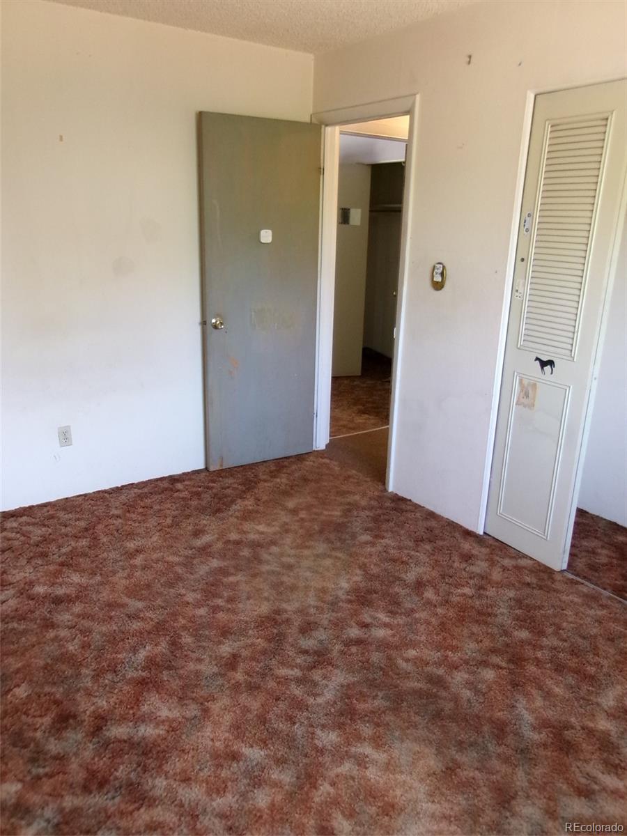 MLS Image #15 for 1788 e 83rd drive,denver, Colorado