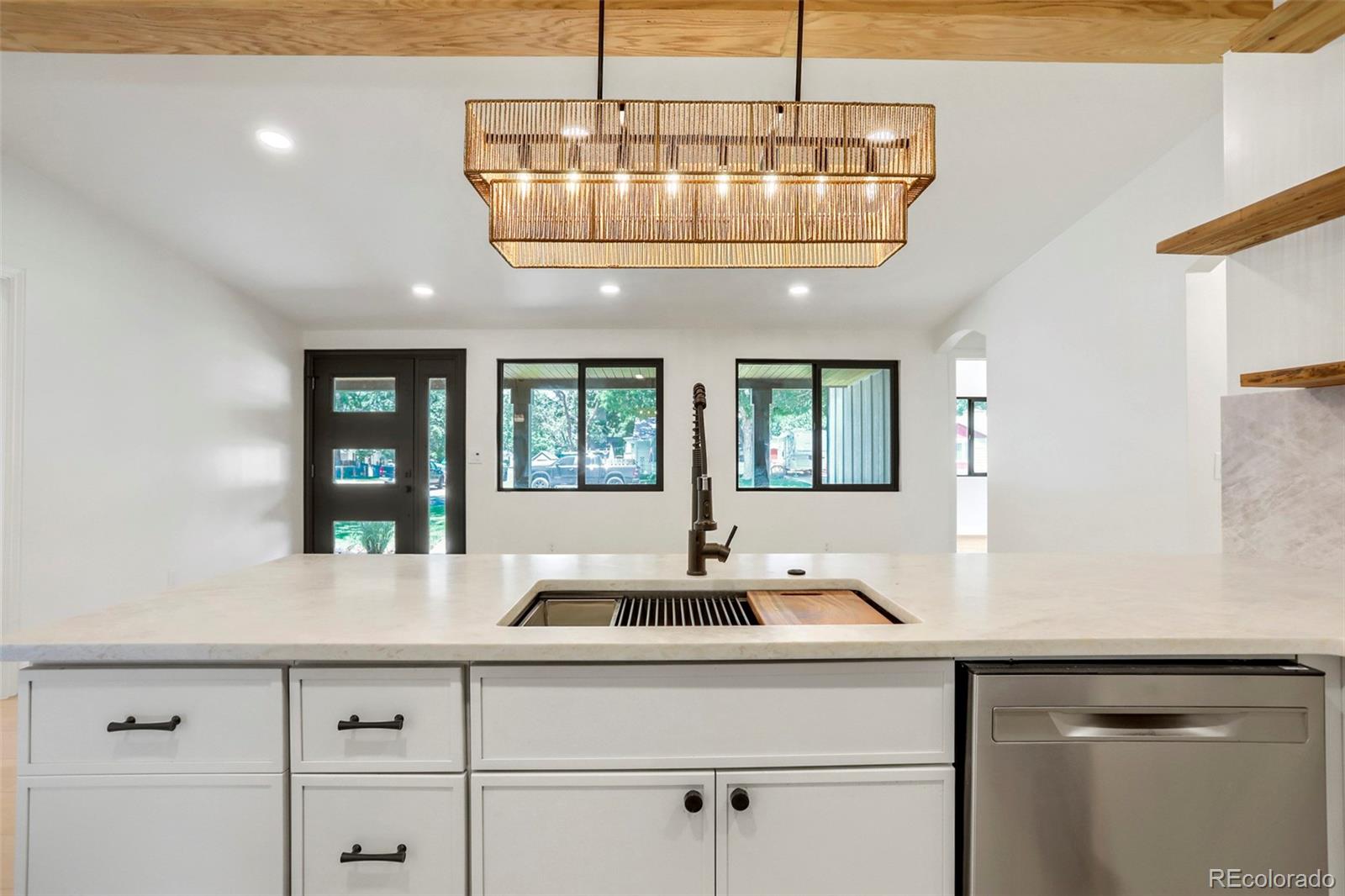 MLS Image #10 for 620 e grand avenue,englewood, Colorado