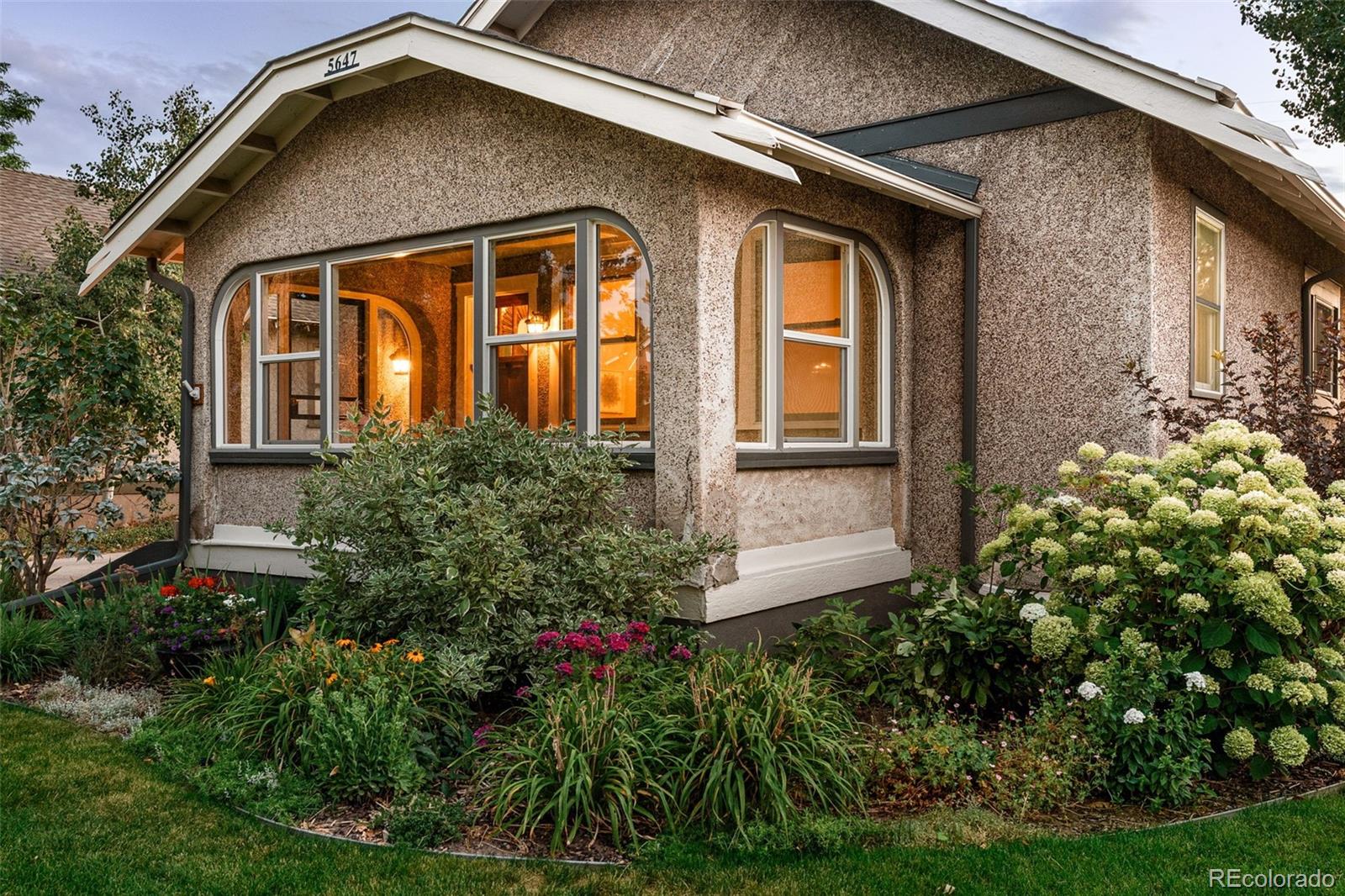 MLS Image #1 for 5647 s louthan street,littleton, Colorado