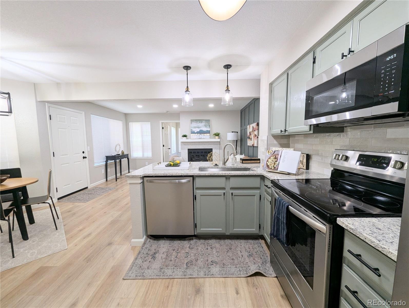MLS Image #12 for 13744 e lehigh avenue a,aurora, Colorado