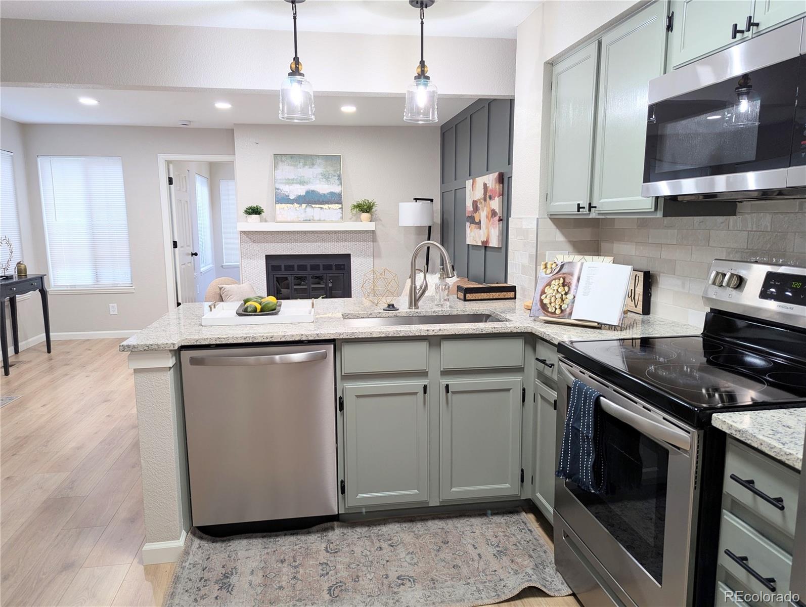 MLS Image #13 for 13744 e lehigh avenue a,aurora, Colorado