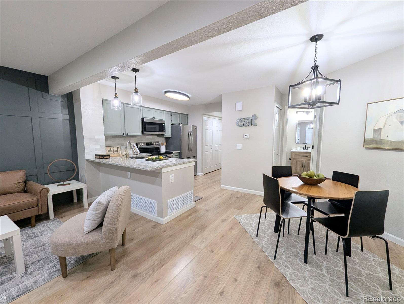 MLS Image #3 for 13744 e lehigh avenue a,aurora, Colorado