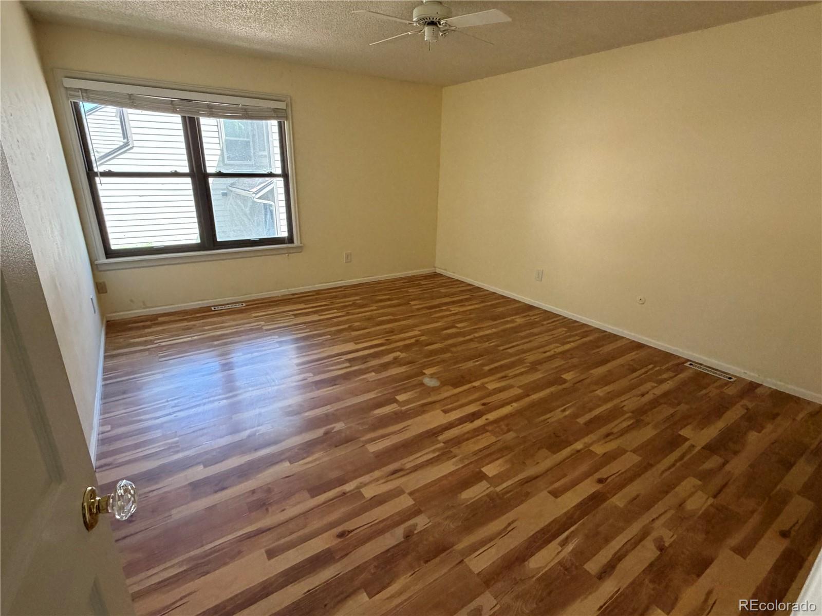MLS Image #4 for 15361 e louisiana avenue ,aurora, Colorado