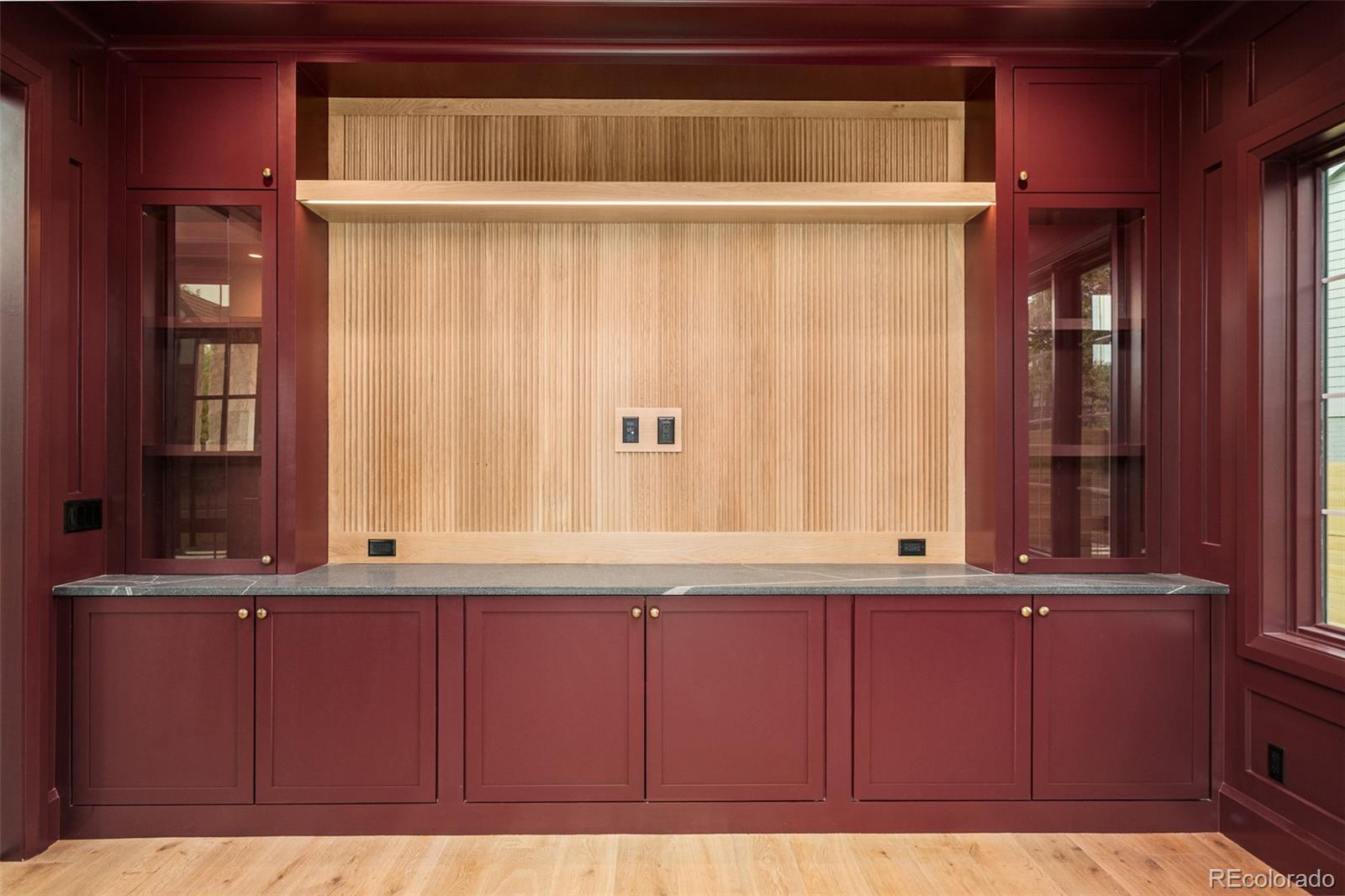 MLS Image #7 for 110  leyden street,denver, Colorado