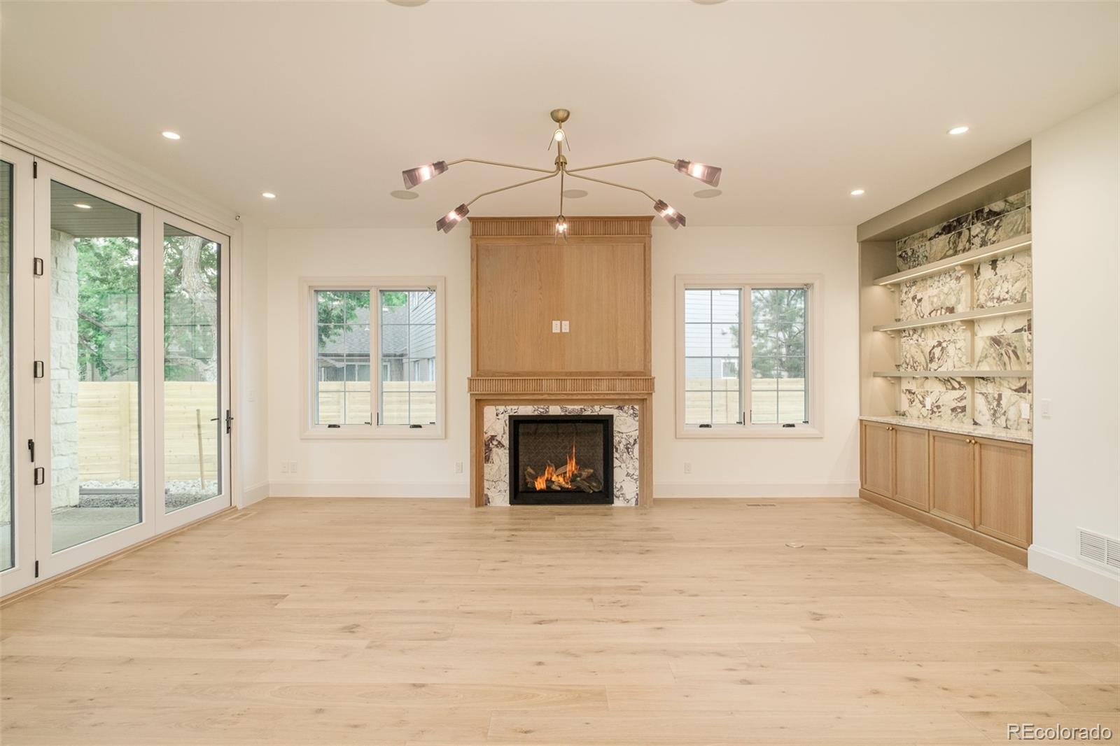 MLS Image #9 for 110  leyden street,denver, Colorado