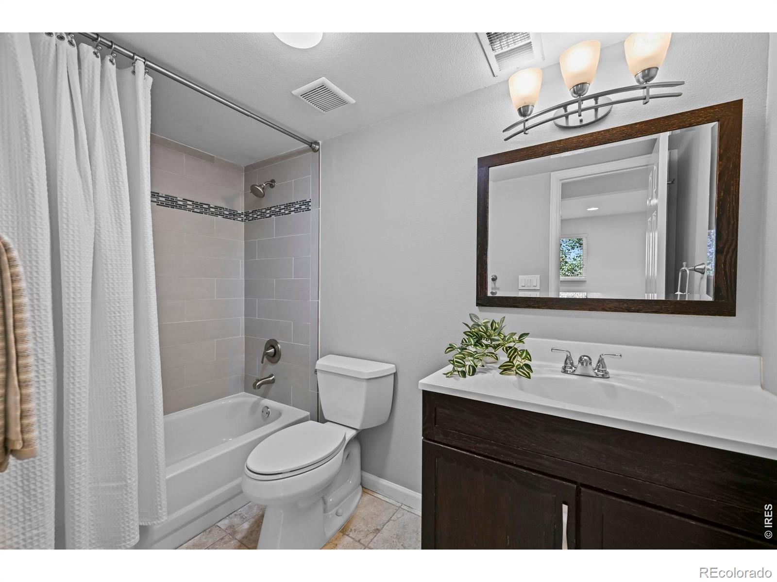 MLS Image #17 for 1096  falcon court,louisville, Colorado