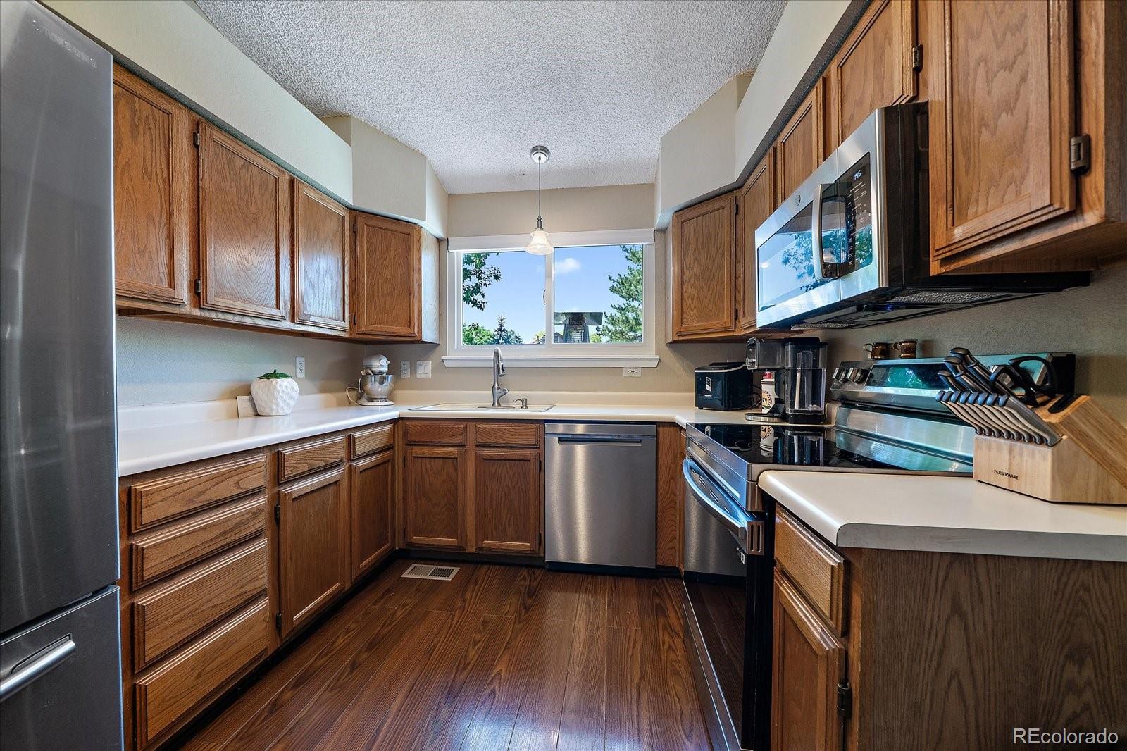MLS Image #6 for 9785  wedgewood drive,littleton, Colorado