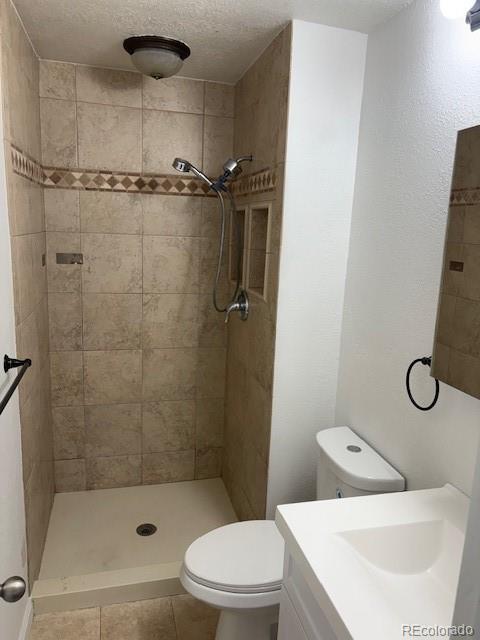 MLS Image #3 for 15825 e oxford avenue,aurora, Colorado