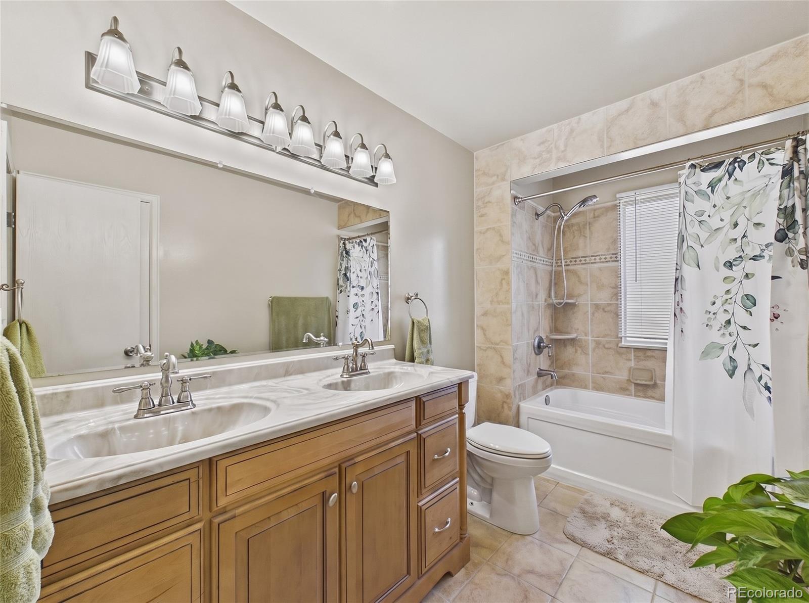 MLS Image #9 for 1642 s nucla street,aurora, Colorado