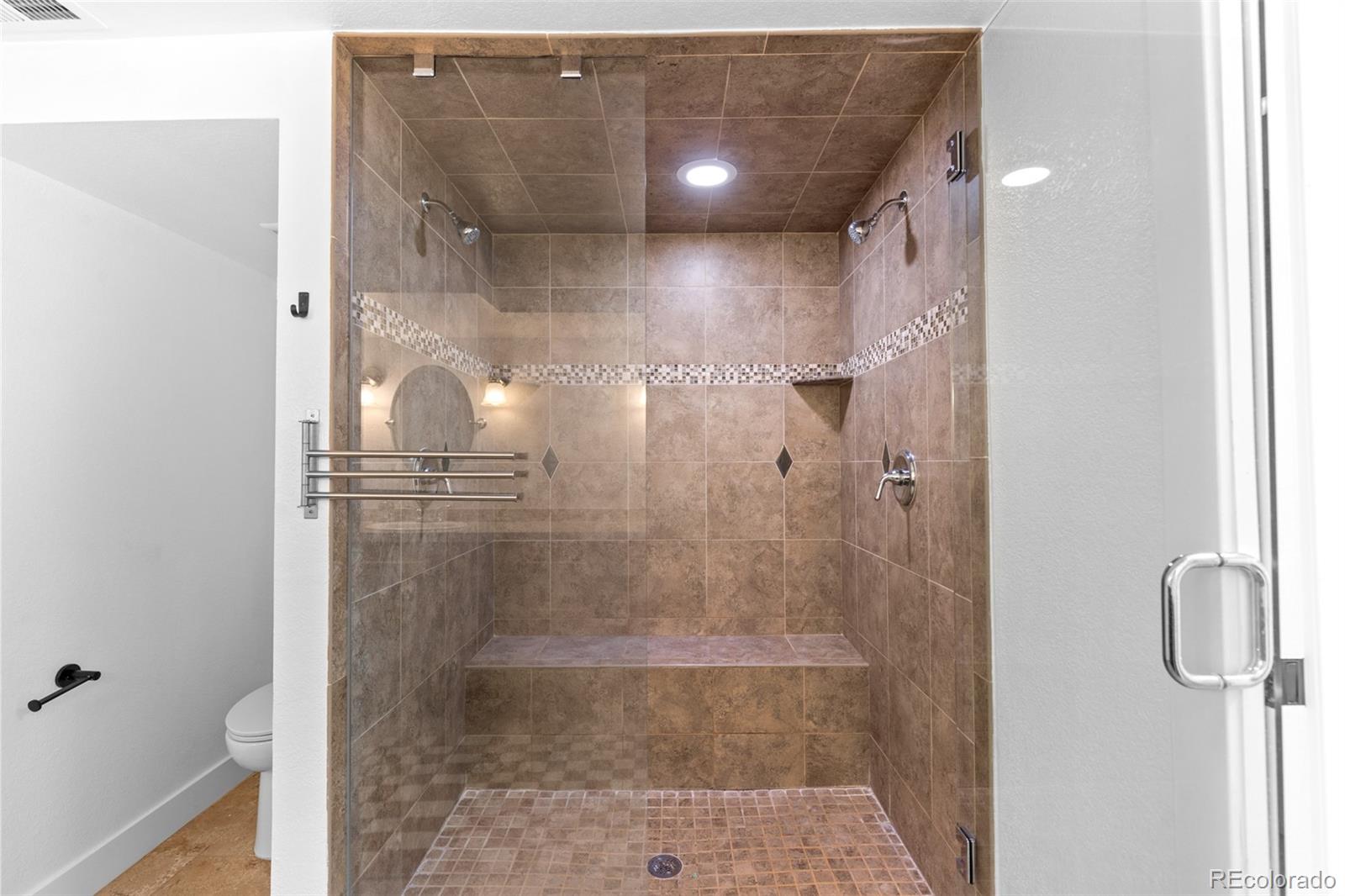 MLS Image #13 for 3045 s jackson street,denver, Colorado