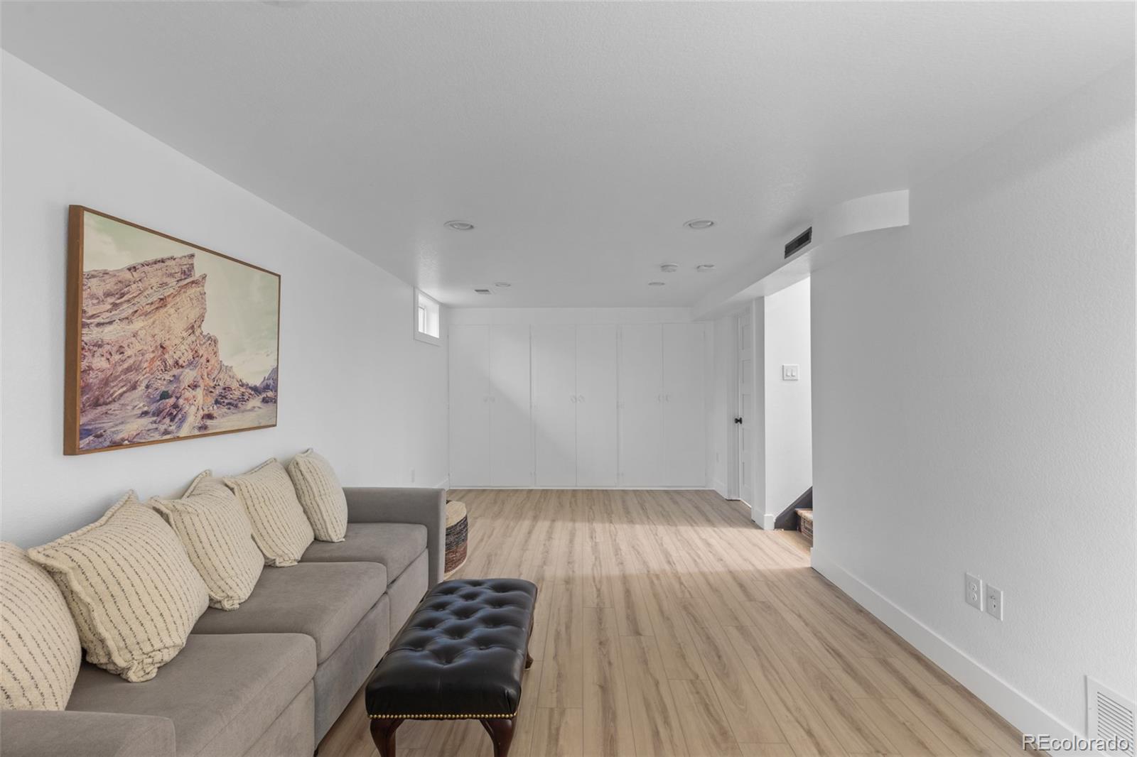MLS Image #15 for 3045 s jackson street,denver, Colorado