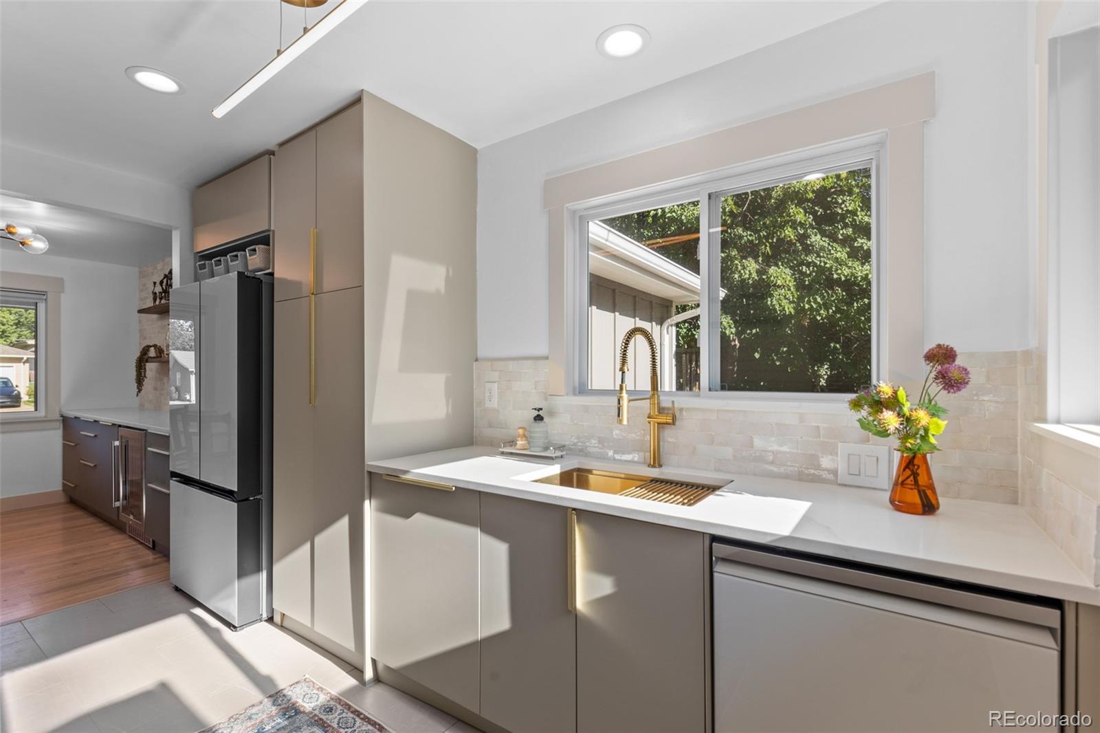 MLS Image #7 for 3045 s jackson street,denver, Colorado