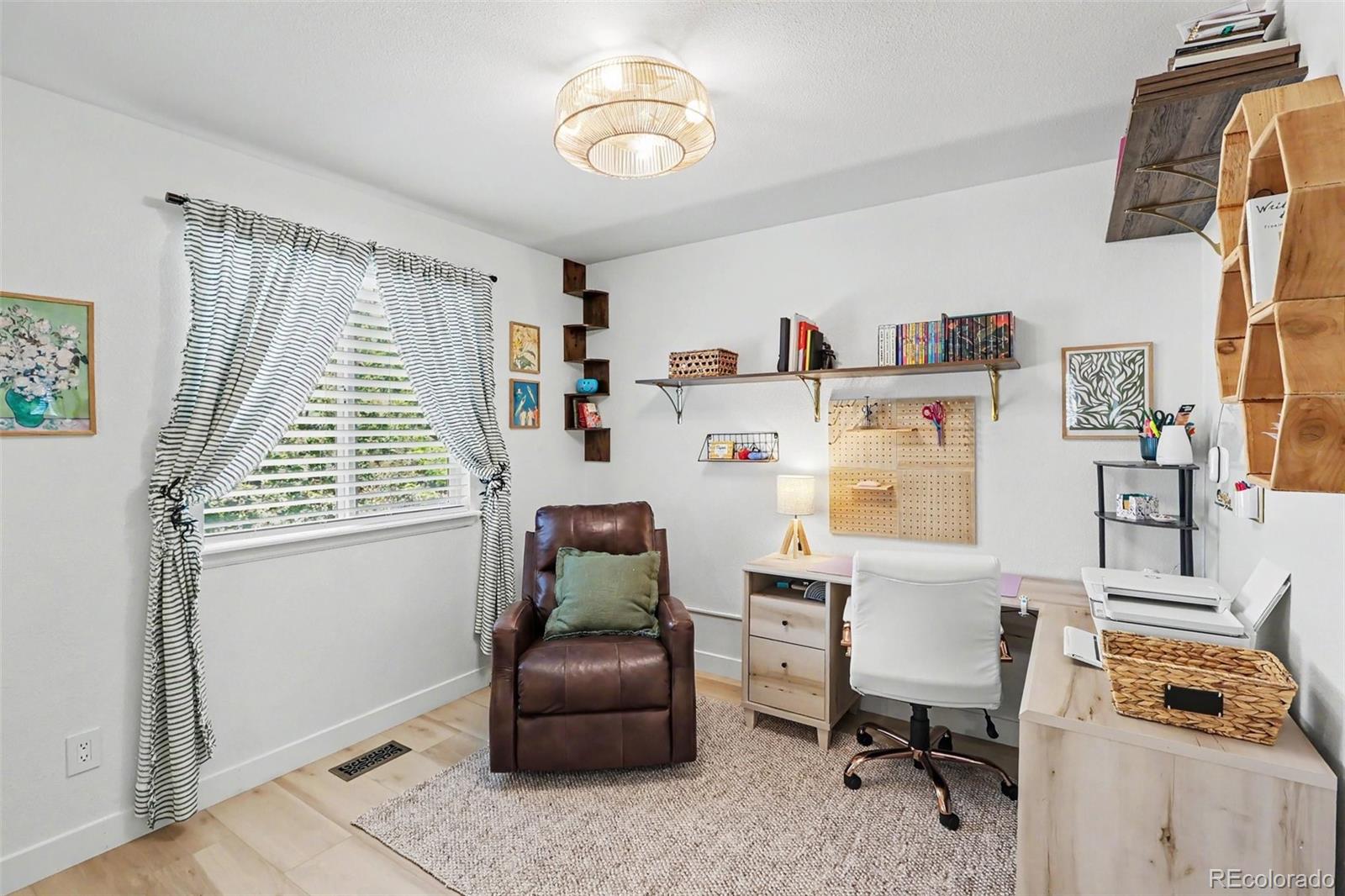 MLS Image #16 for 1524  red mountain drive,longmont, Colorado