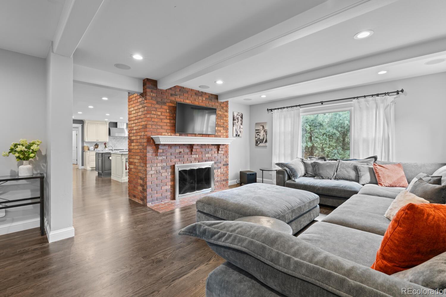MLS Image #10 for 5220 s joliet way,englewood, Colorado