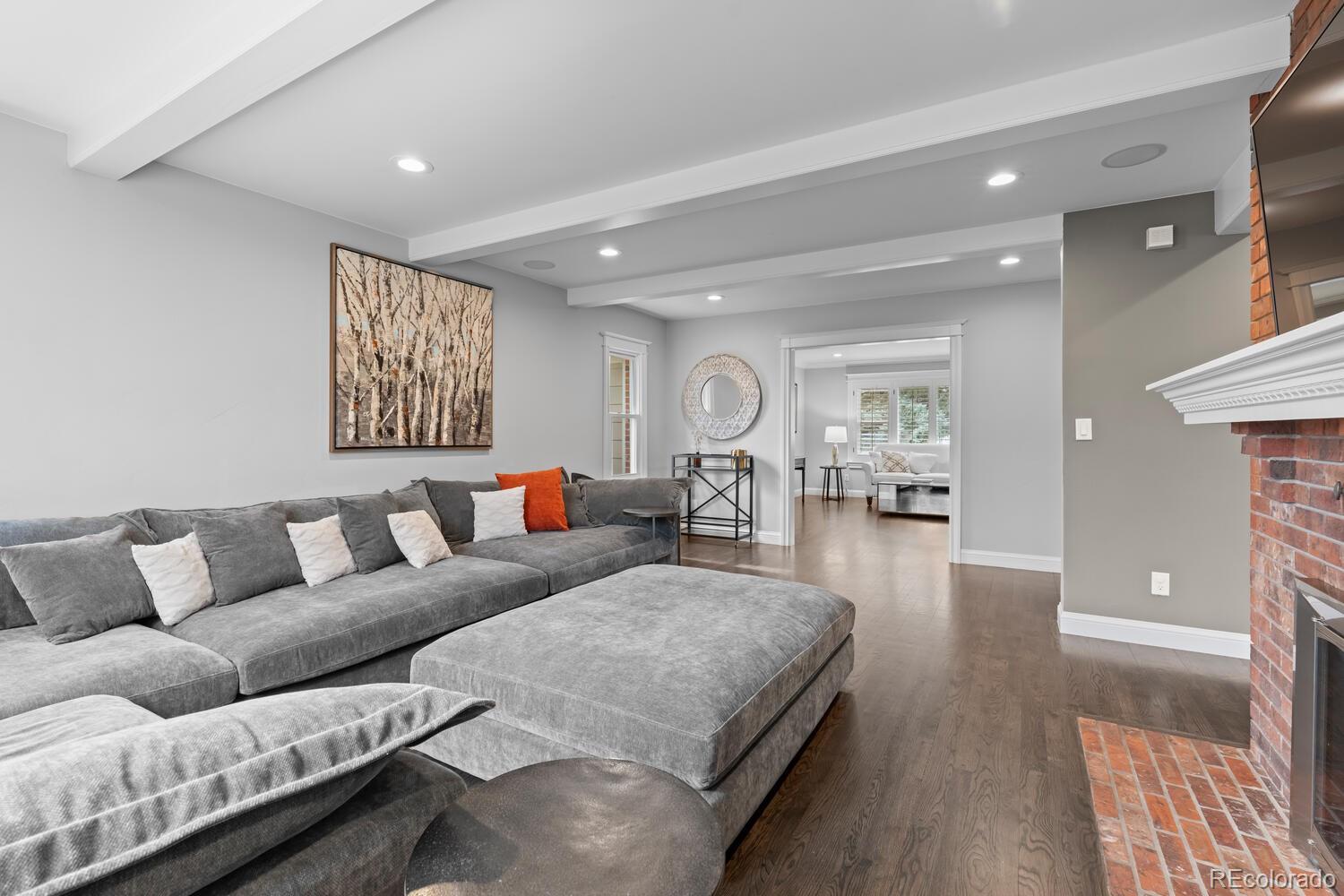 MLS Image #12 for 5220 s joliet way,englewood, Colorado