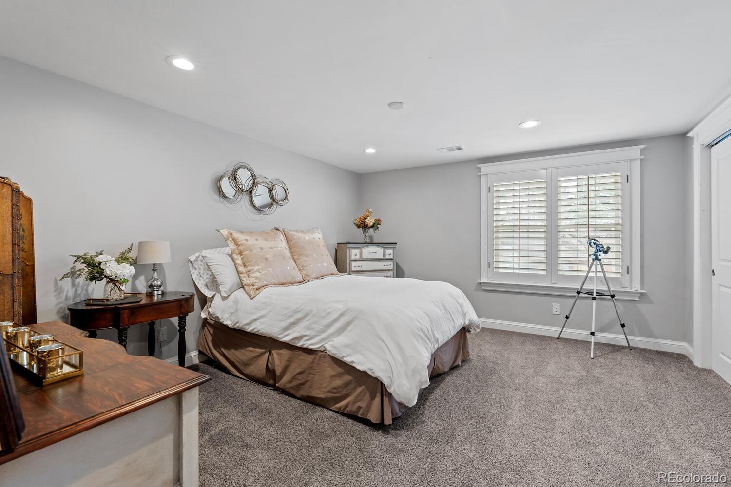 MLS Image #25 for 5220 s joliet way,englewood, Colorado