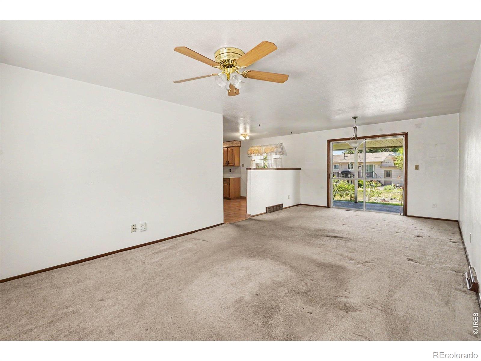 MLS Image #12 for 7927  elmwood lane,denver, Colorado