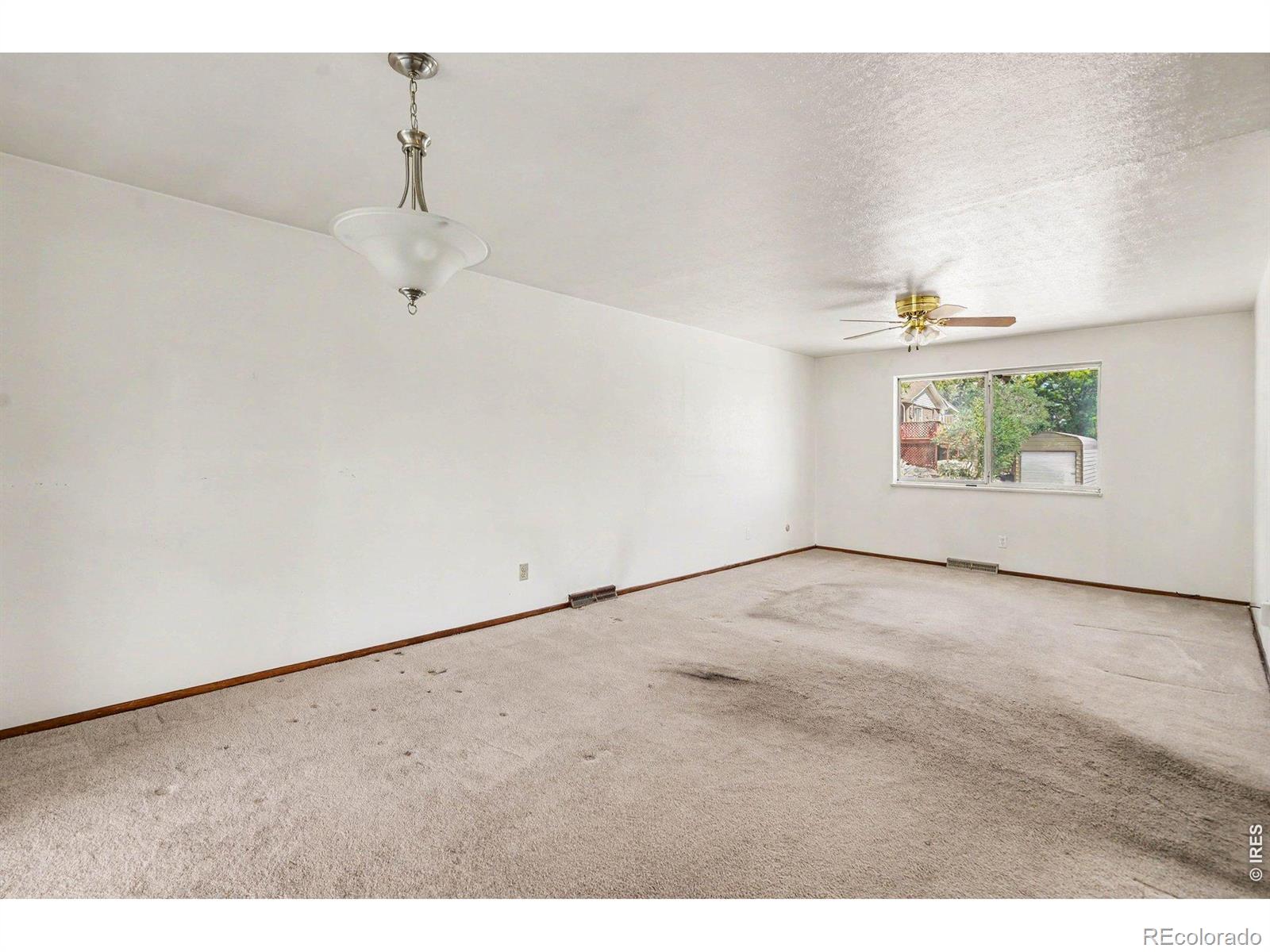 MLS Image #14 for 7927  elmwood lane,denver, Colorado