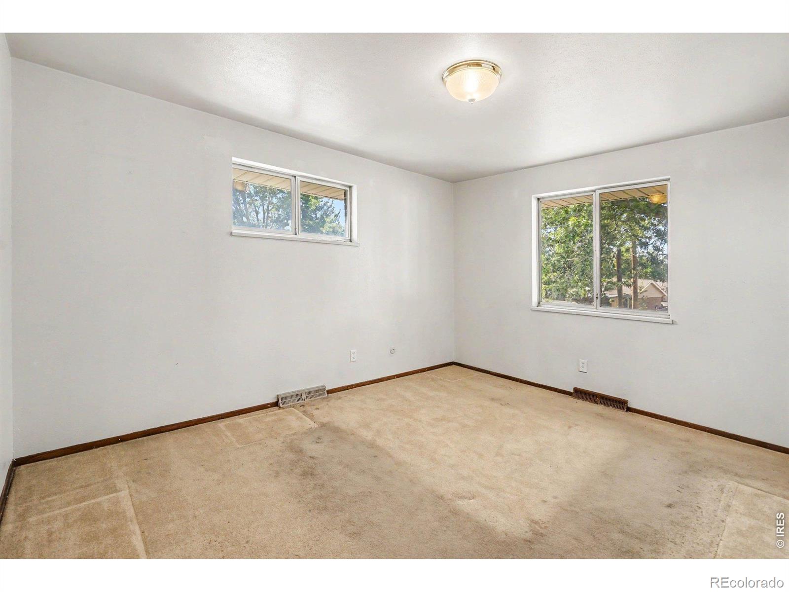 MLS Image #16 for 7927  elmwood lane,denver, Colorado