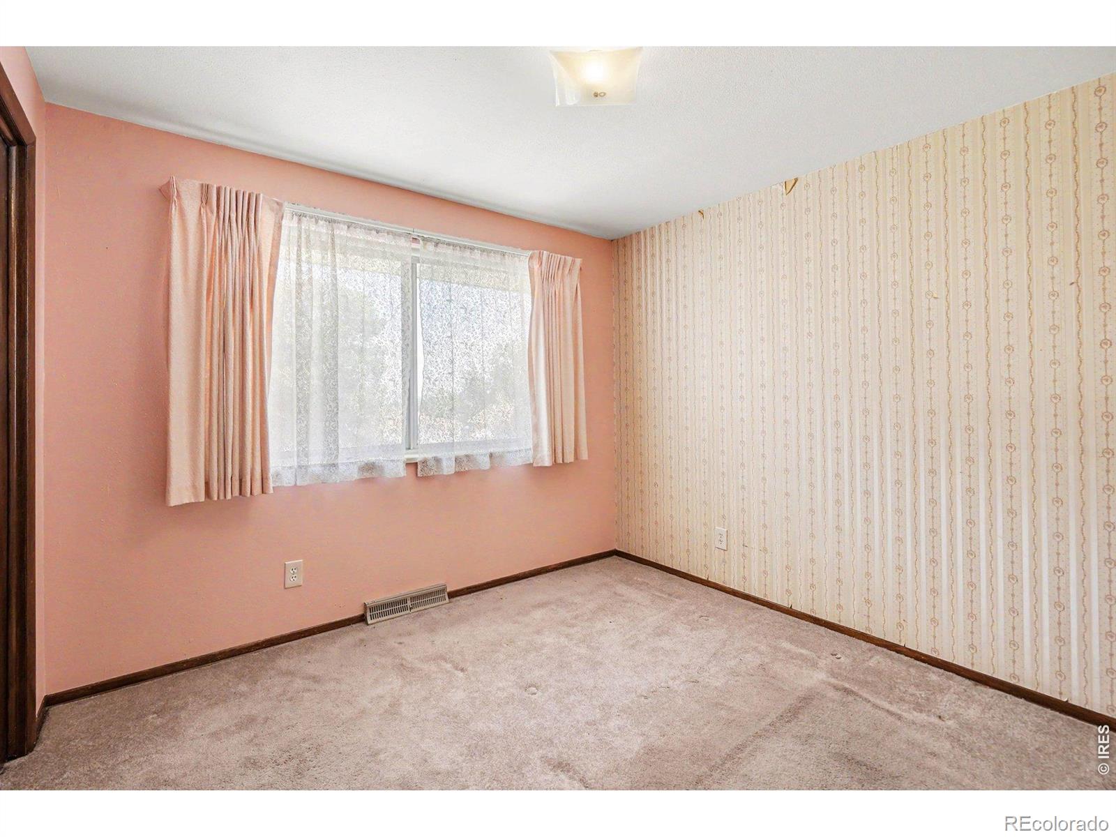 MLS Image #19 for 7927  elmwood lane,denver, Colorado
