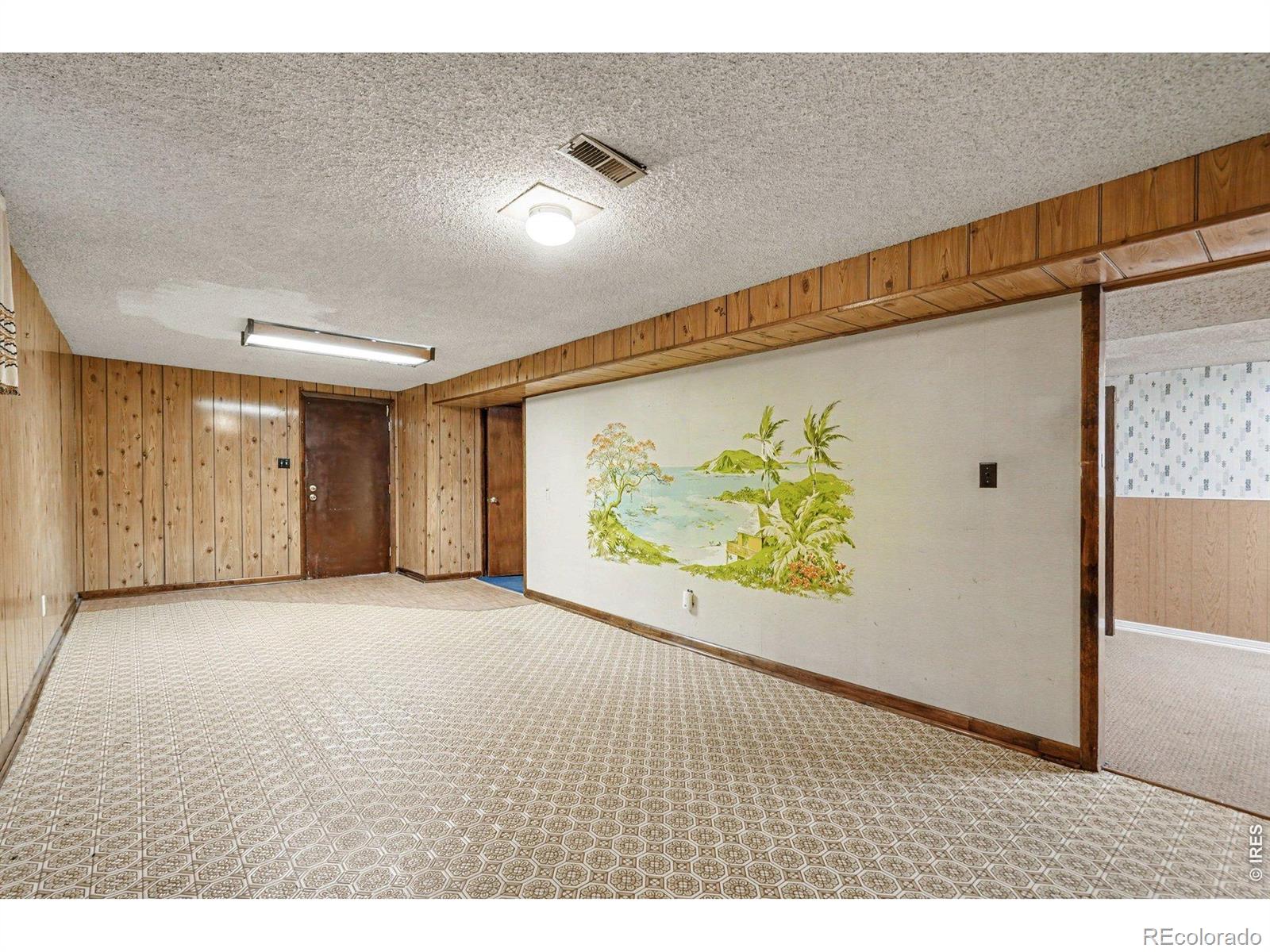 MLS Image #23 for 7927  elmwood lane,denver, Colorado